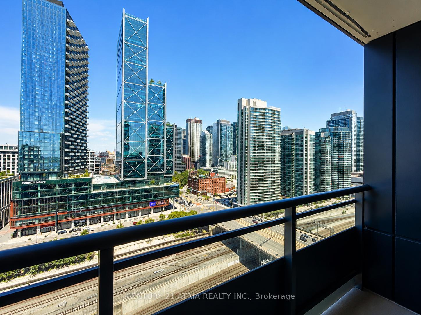 Photo 9 of Unit 2116, 25 Telegram Mews, Toronto, Waterfront Communities — HOMEH