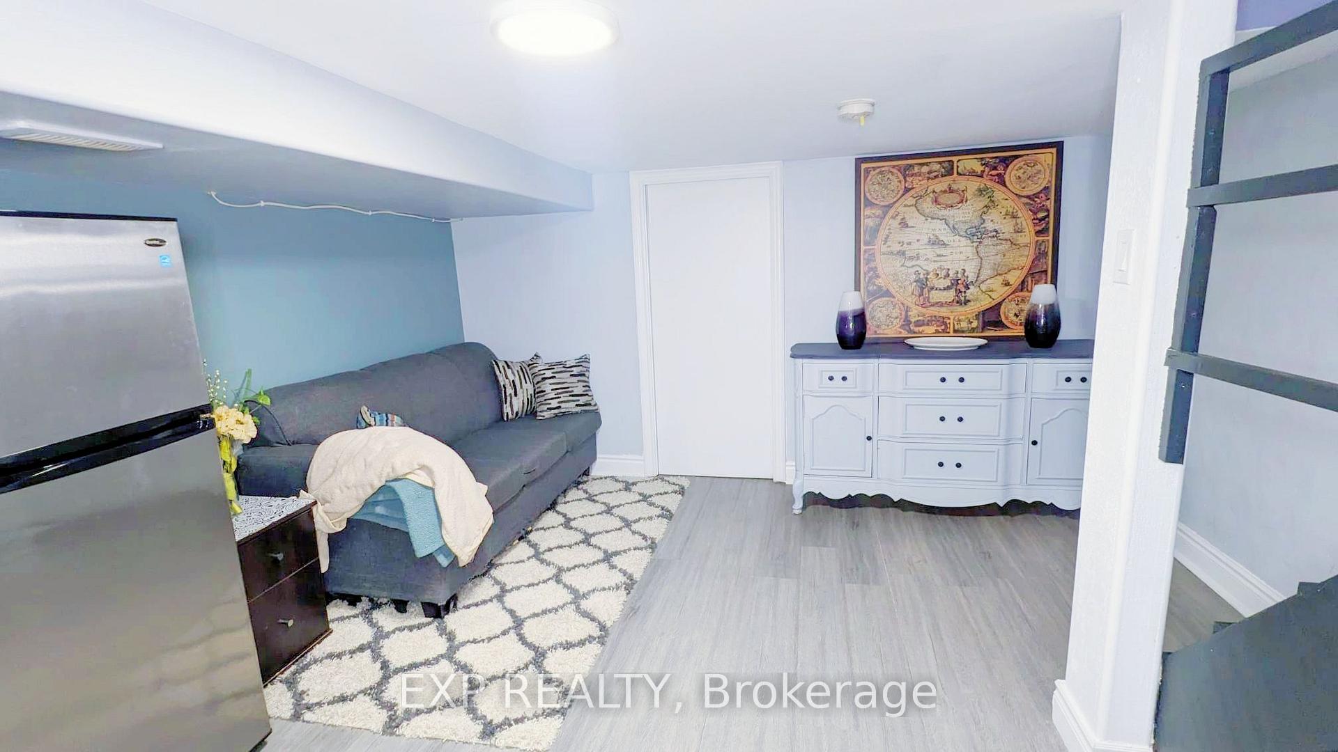 Photo 12 of 358 McRoberts Avenue, Toronto, Caledonia-Fairbank — HOMEH