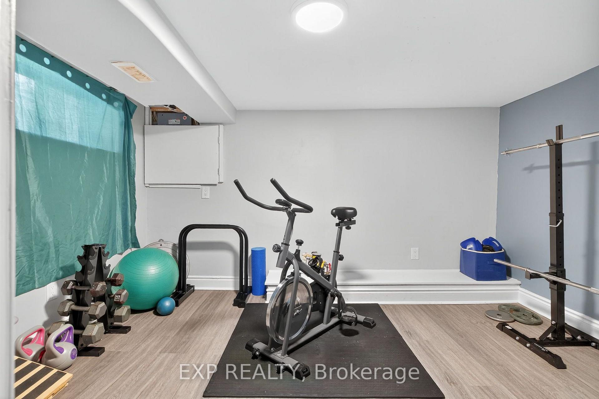Photo 14 of 358 McRoberts Avenue, Toronto, Caledonia-Fairbank — HOMEH