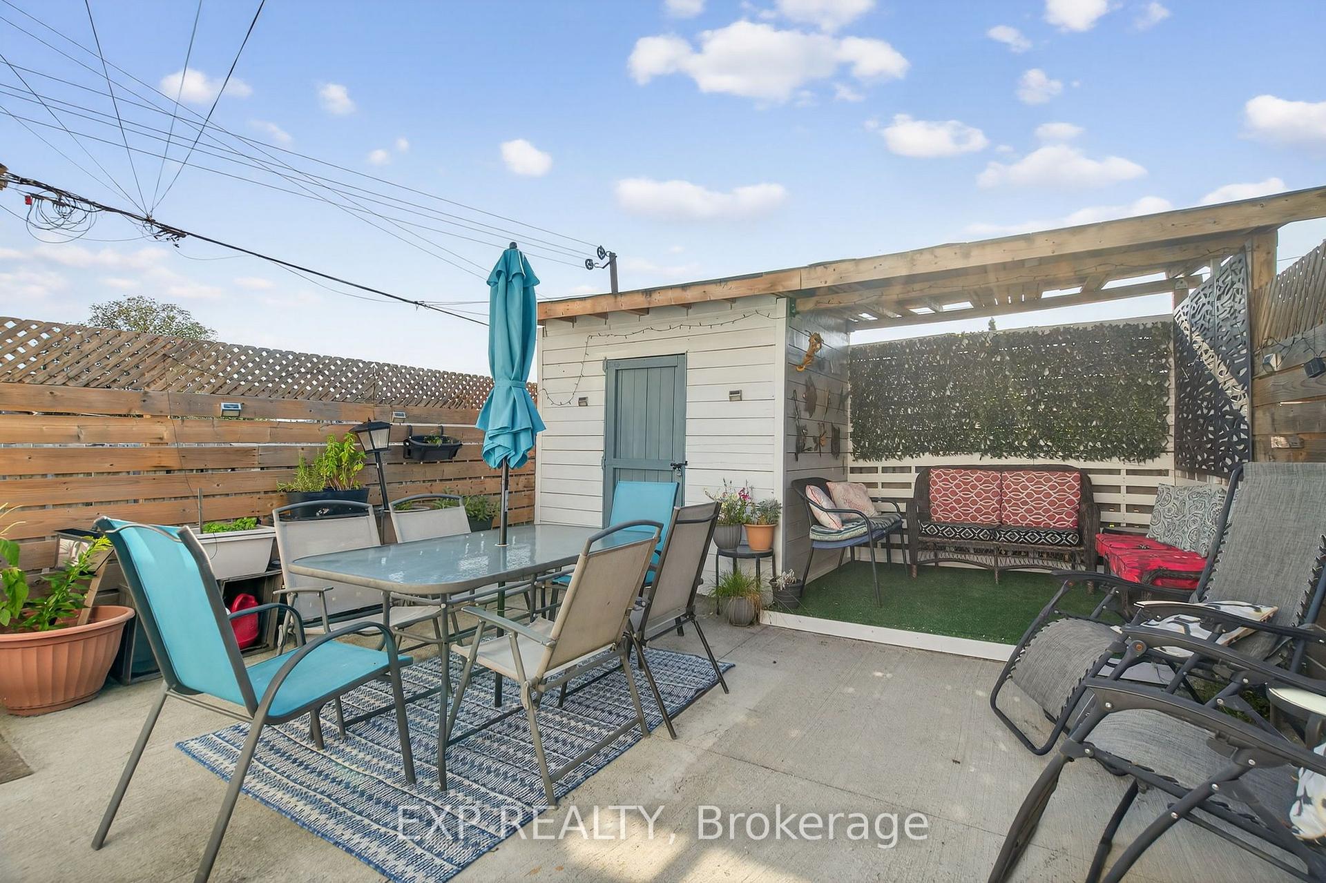 Photo 18 of 358 McRoberts Avenue, Toronto, Caledonia-Fairbank — HOMEH