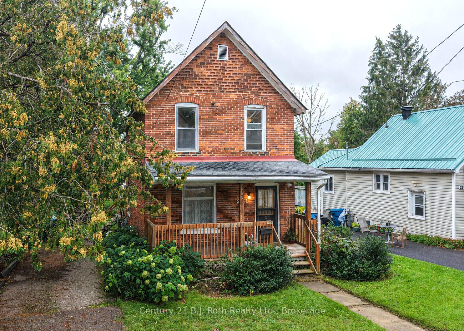Front of 281 Nottawasaga Street