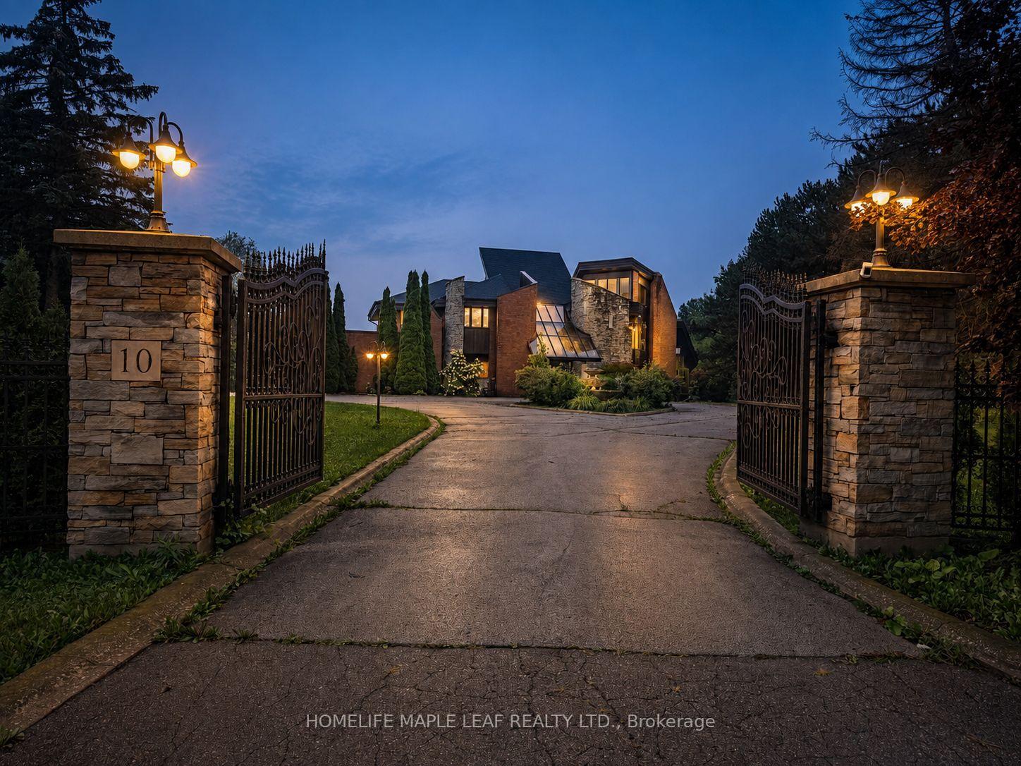 Photo 8 of 10 Edgeforest Drive, Brampton, Toronto Gore Rural Estate — HOMEH