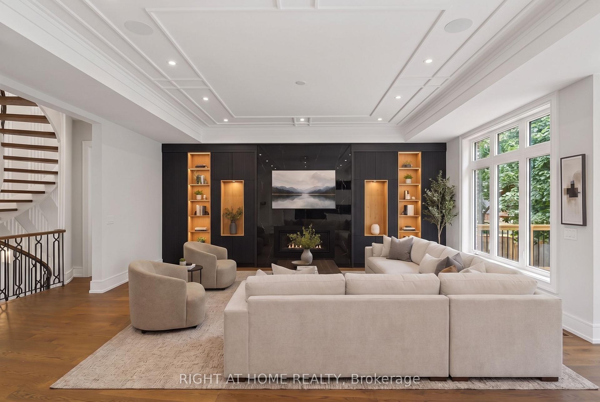 Photo 11 of 73 Harding Boulevard, Richmond Hill, Harding — HOMEH