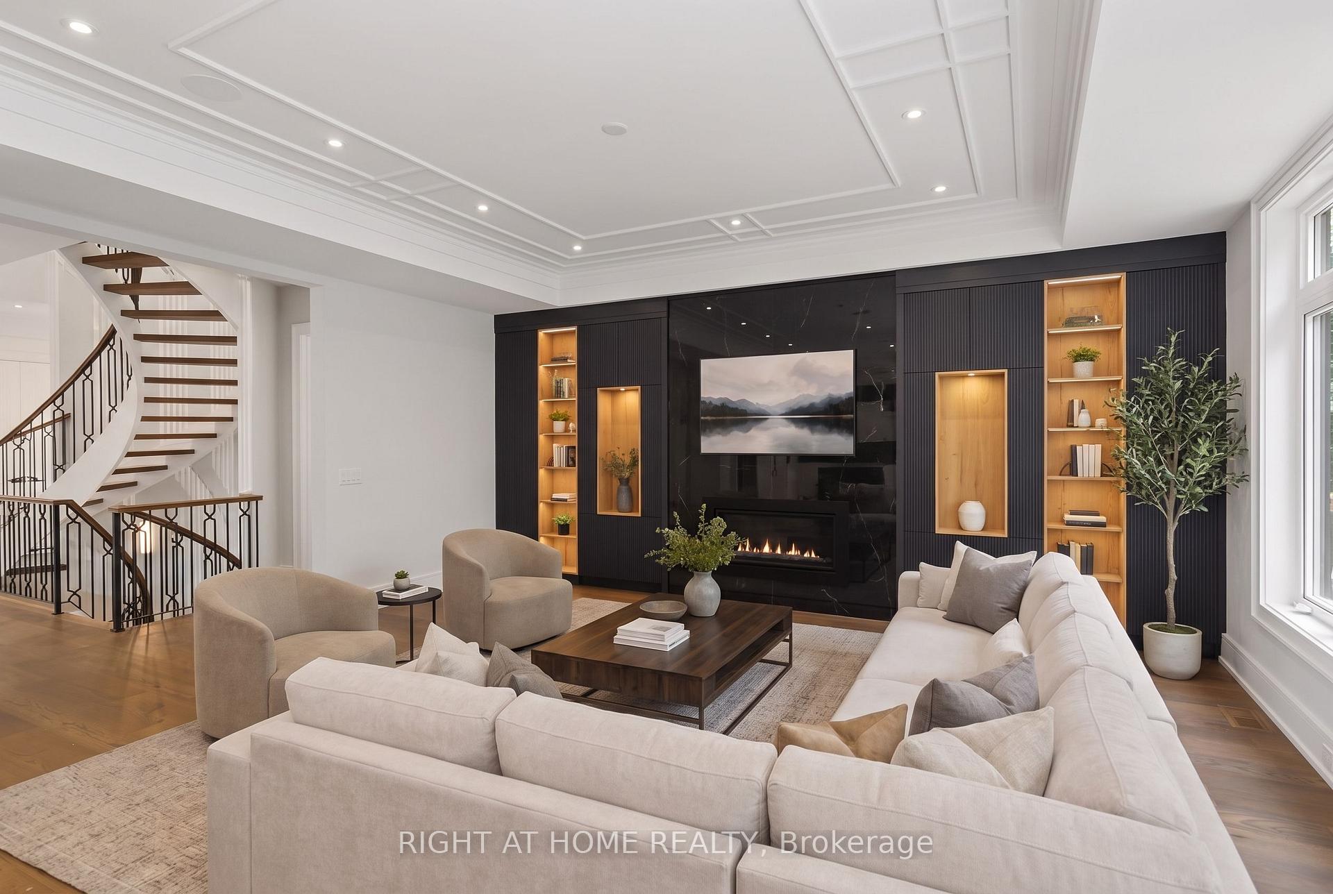 Photo 12 of 73 Harding Boulevard, Richmond Hill, Harding — HOMEH