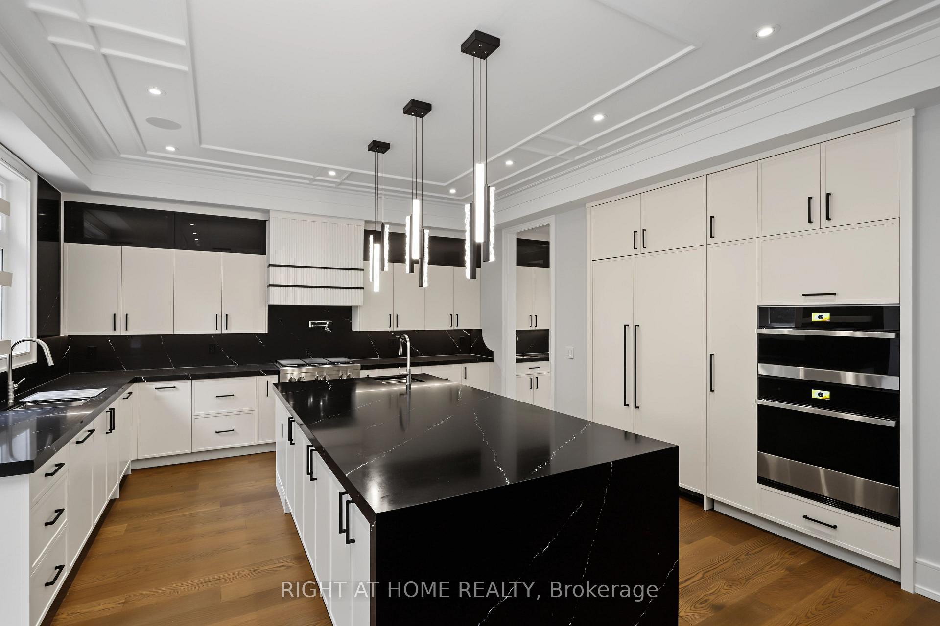 Photo 16 of 73 Harding Boulevard, Richmond Hill, Harding — HOMEH