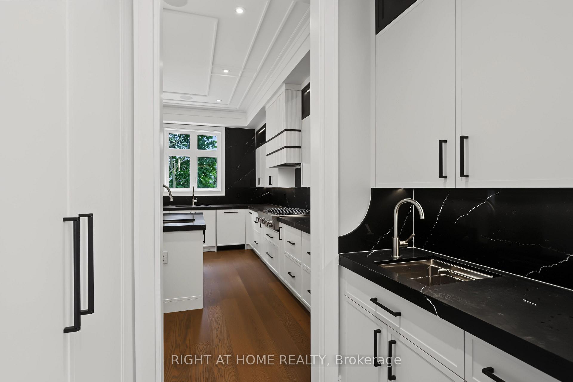 Photo 17 of 73 Harding Boulevard, Richmond Hill, Harding — HOMEH