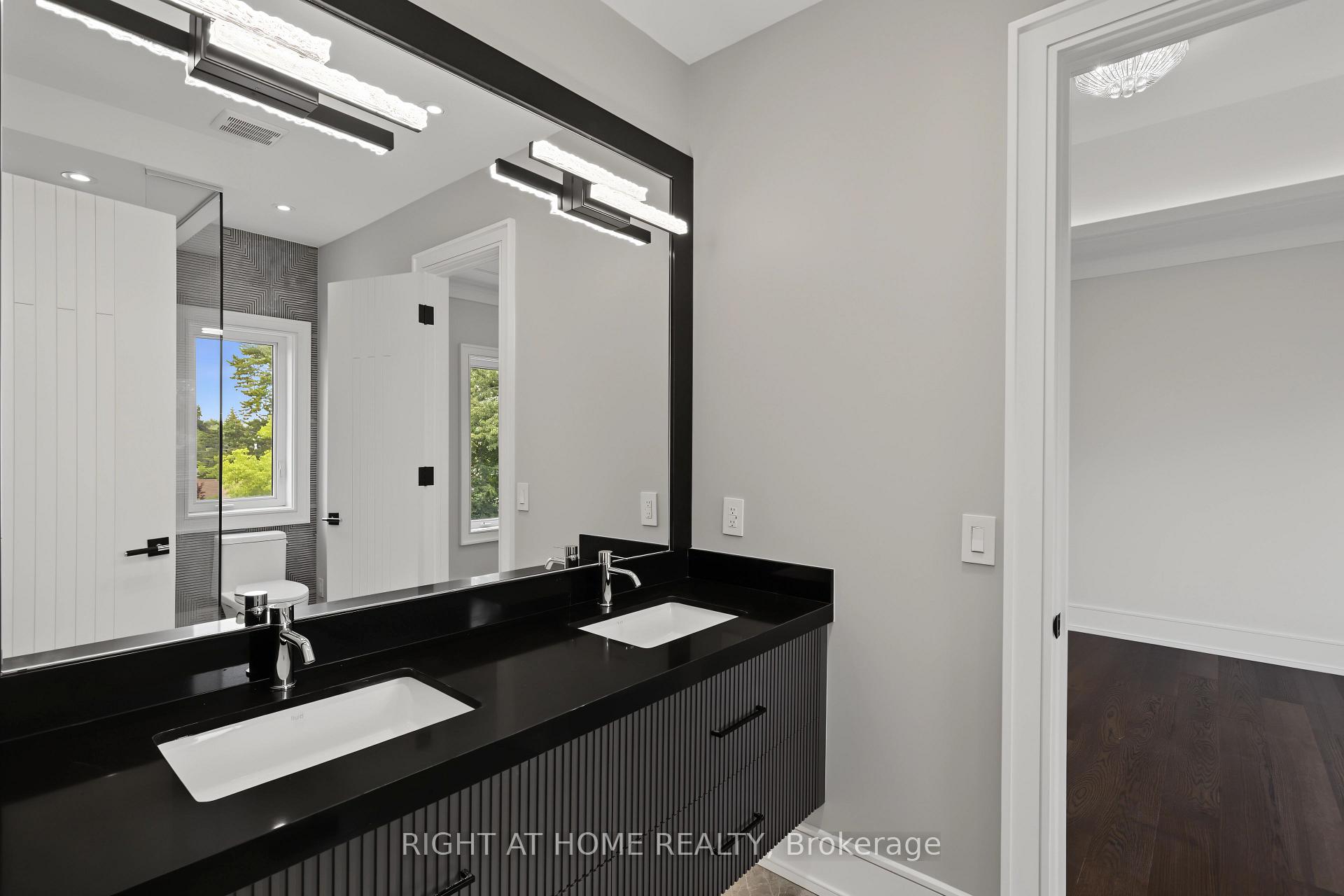 Photo 28 of 73 Harding Boulevard, Richmond Hill, Harding — HOMEH