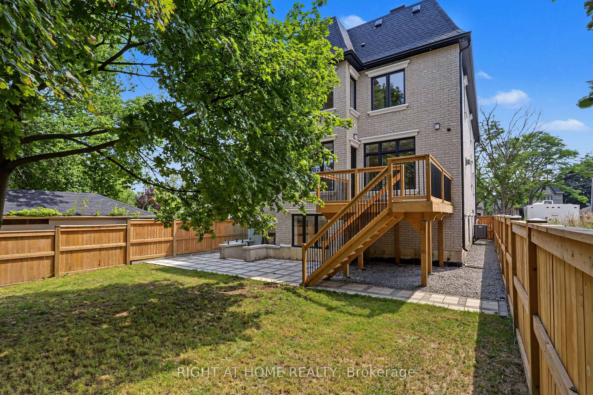 Photo 49 of 73 Harding Boulevard, Richmond Hill, Harding — HOMEH