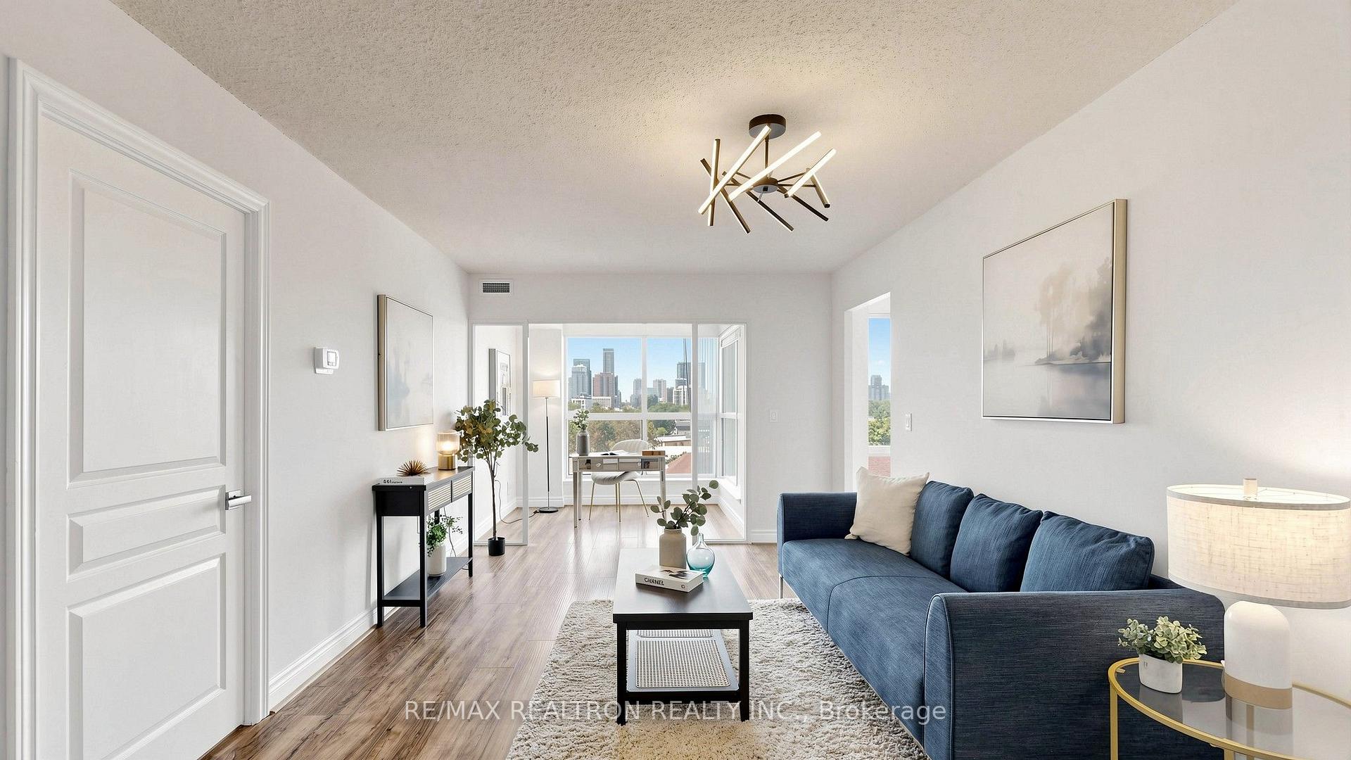 Photo 2 of Unit 608, 1 Hycrest Avenue, North York, Willowdale East — HOMEH