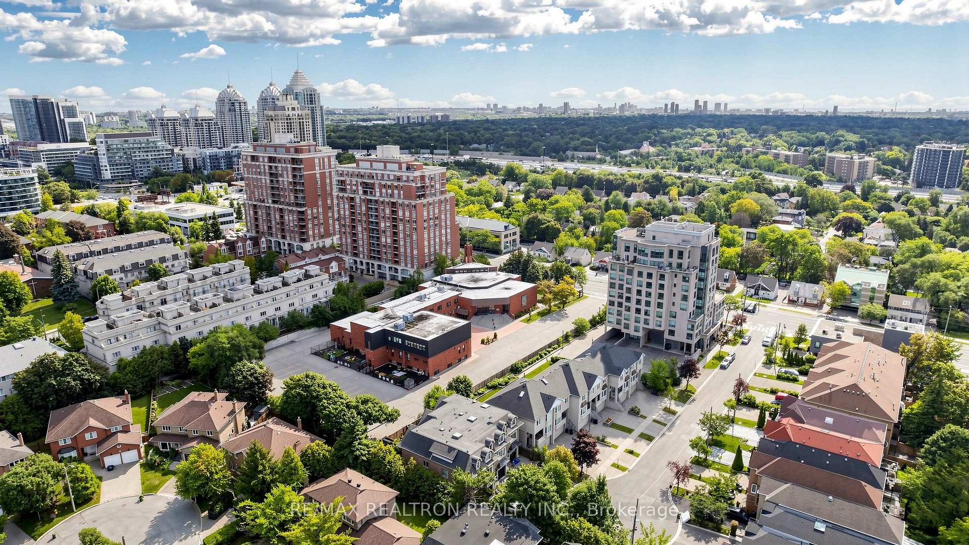 Photo 24 of Unit 608, 1 Hycrest Avenue, North York, Willowdale East — HOMEH