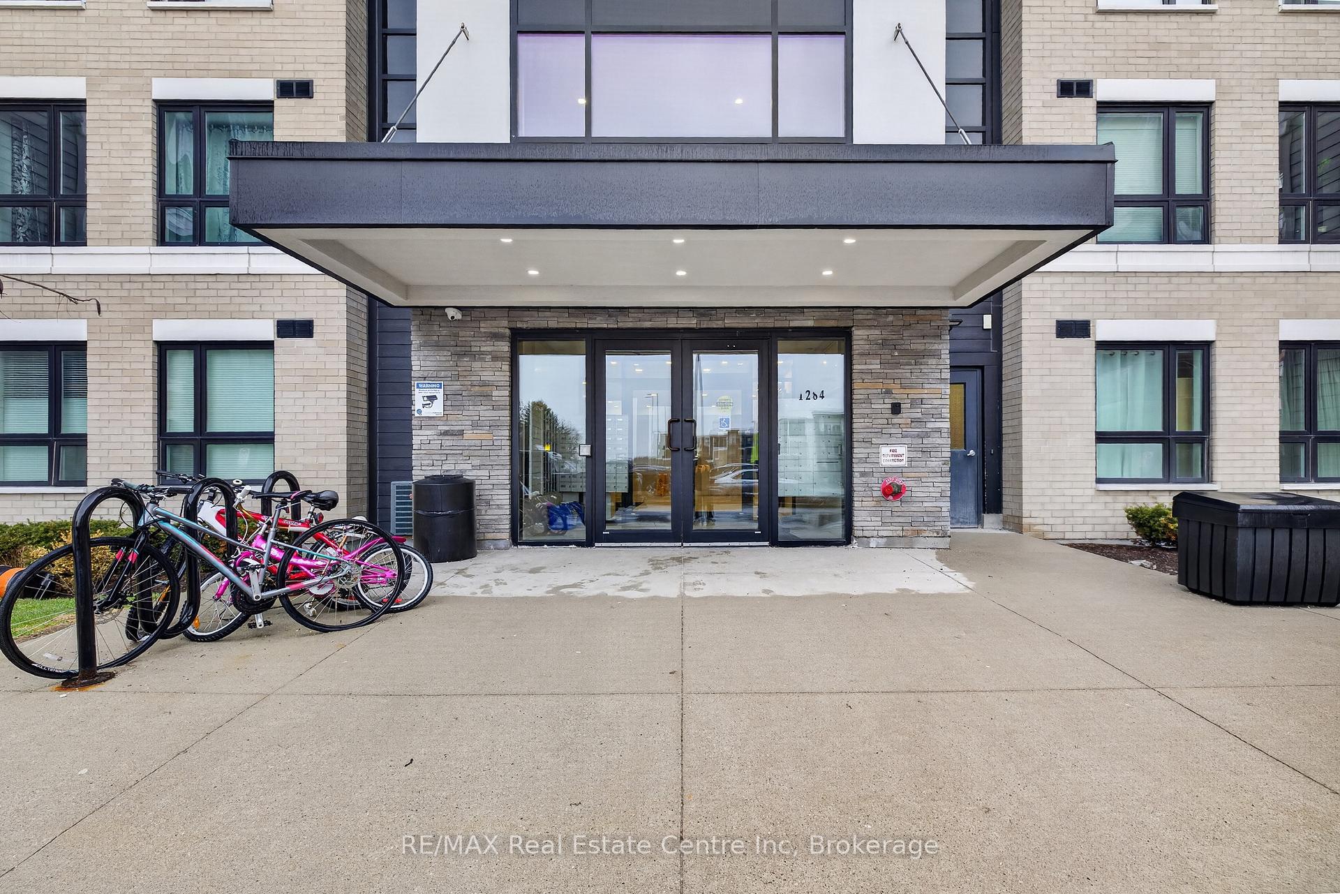 Photo 5 of Unit 113, 1284 Gordon Street, Guelph, Kortright East — HOMEH