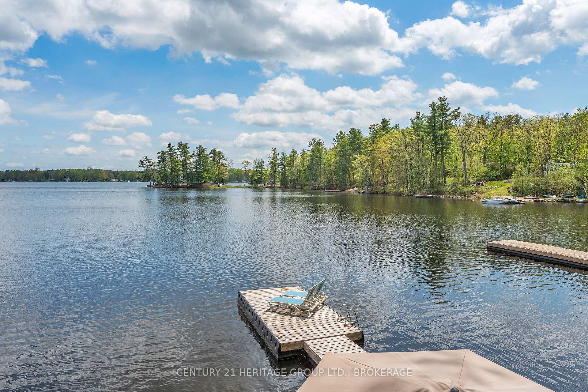 Photo 5 of 3 Acorn Lane, Frontenac, Frontenac South — HOMEH