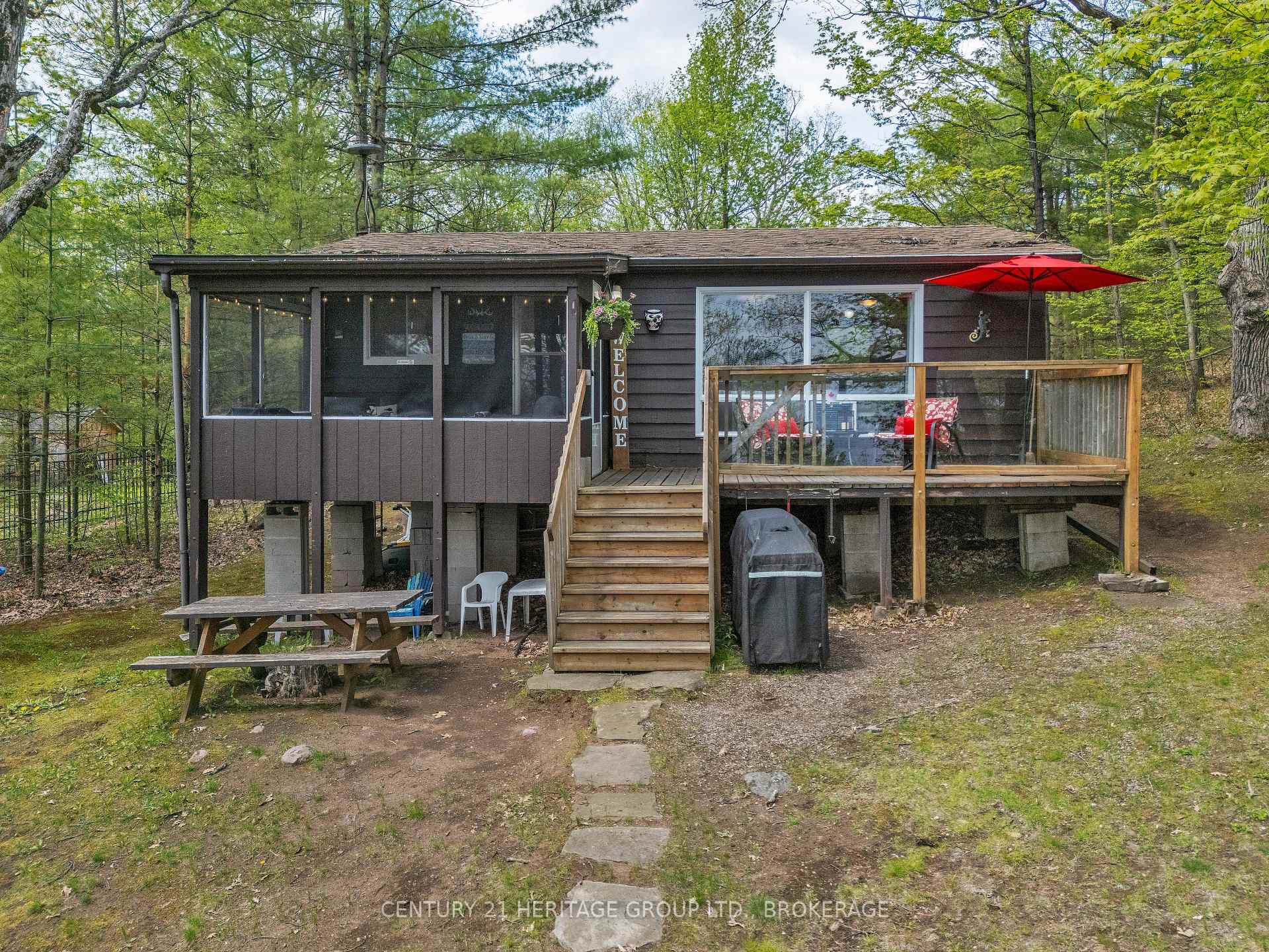 Photo 16 of 3 Acorn Lane, Frontenac, Frontenac South — HOMEH