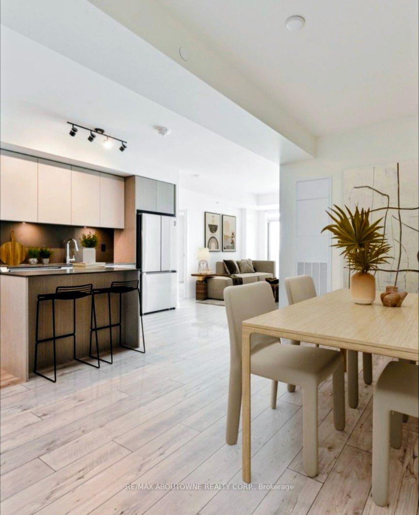Photo 3 of Unit B607, 133 Bronte Road, Oakville, Bronte — HOMEH