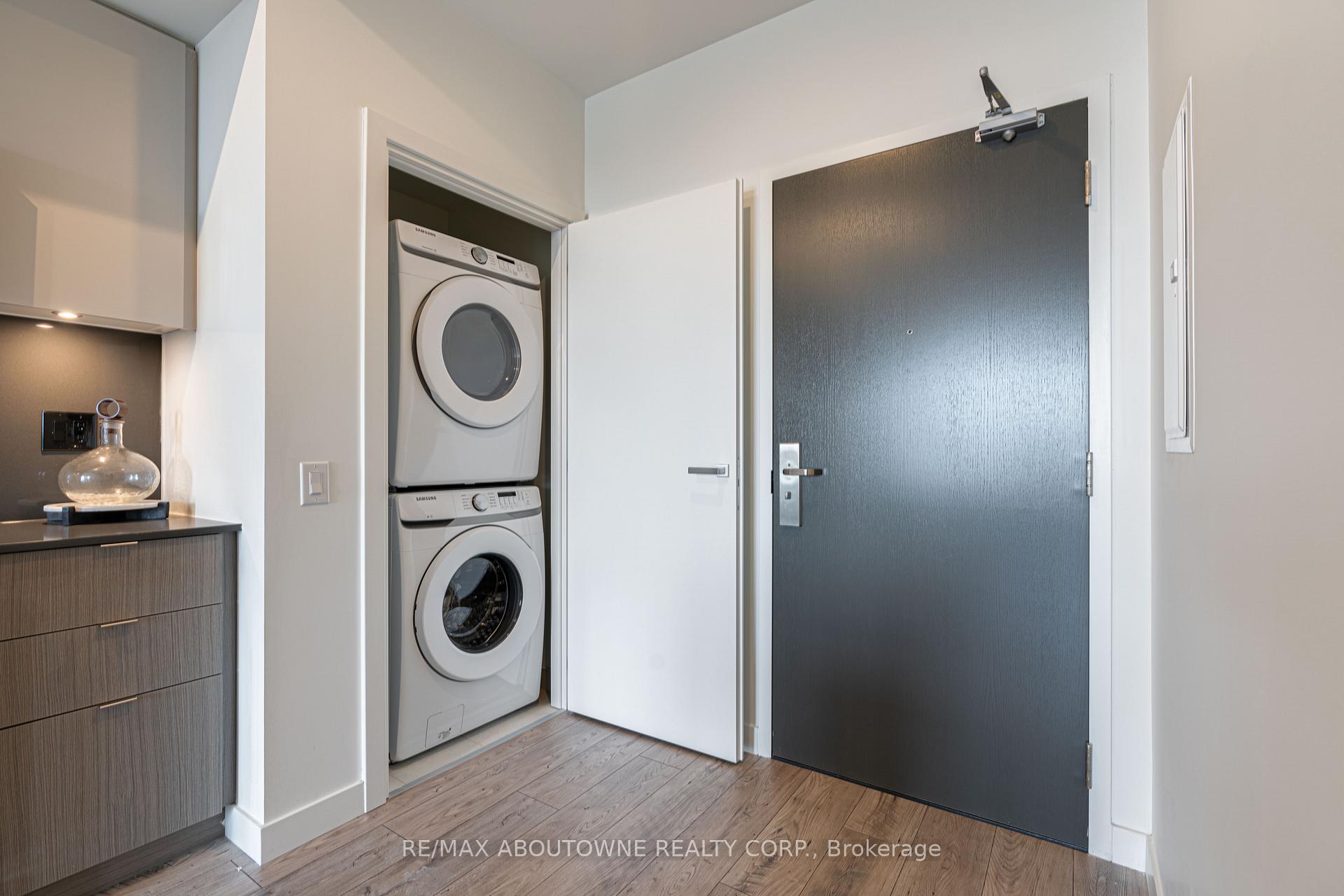 Photo 12 of Unit B607, 133 Bronte Road, Oakville, Bronte — HOMEH