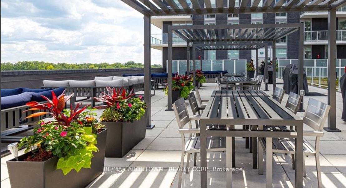 Photo 15 of Unit B607, 133 Bronte Road, Oakville, Bronte — HOMEH