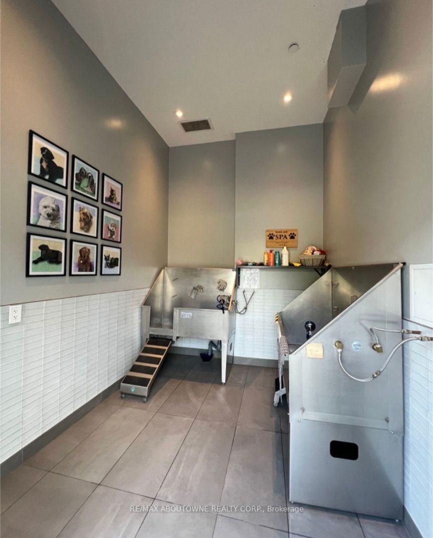 Photo 26 of Unit B607, 133 Bronte Road, Oakville, Bronte — HOMEH