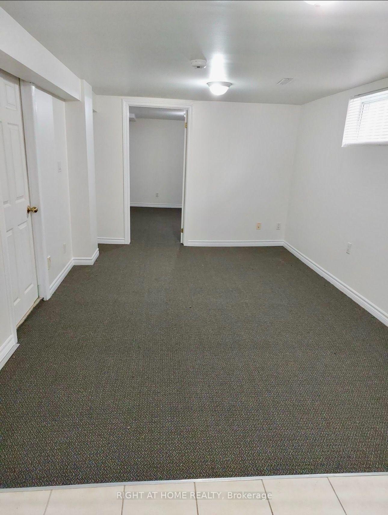 Photo 7 of 28 Gorman Park Road, North York, Clanton Park — HOMEH