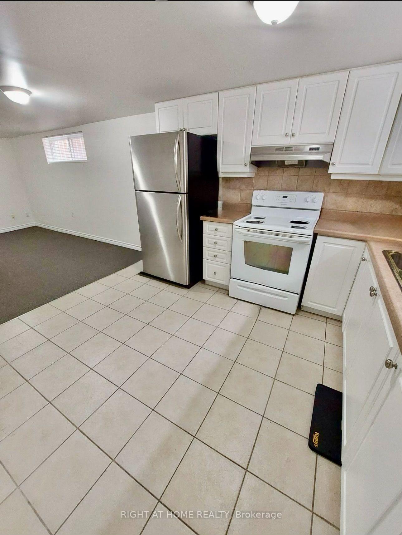 Photo 9 of 28 Gorman Park Road, North York, Clanton Park — HOMEH