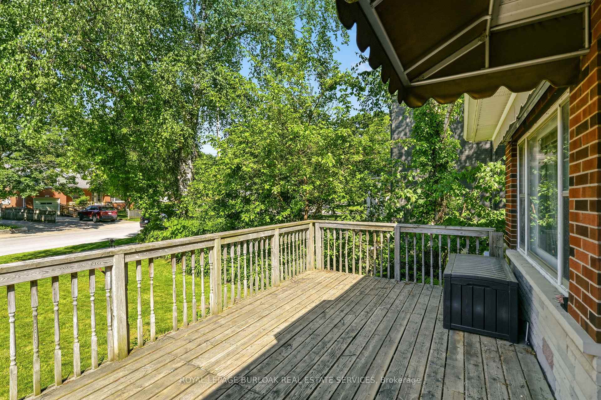 Photo 7 of 337 St. Paul Street, Burlington, Brant — HOMEH