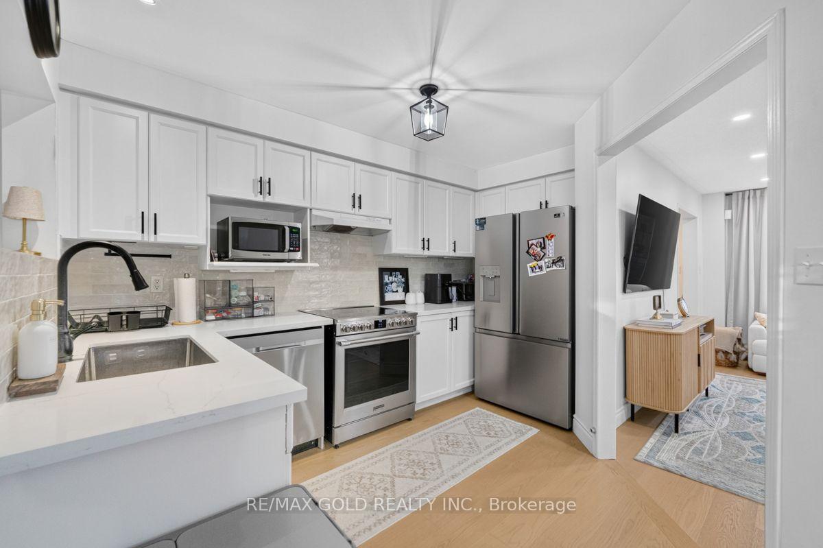 Photo 11 of 1110 Davis Lane, Milton, Dempsey — HOMEH