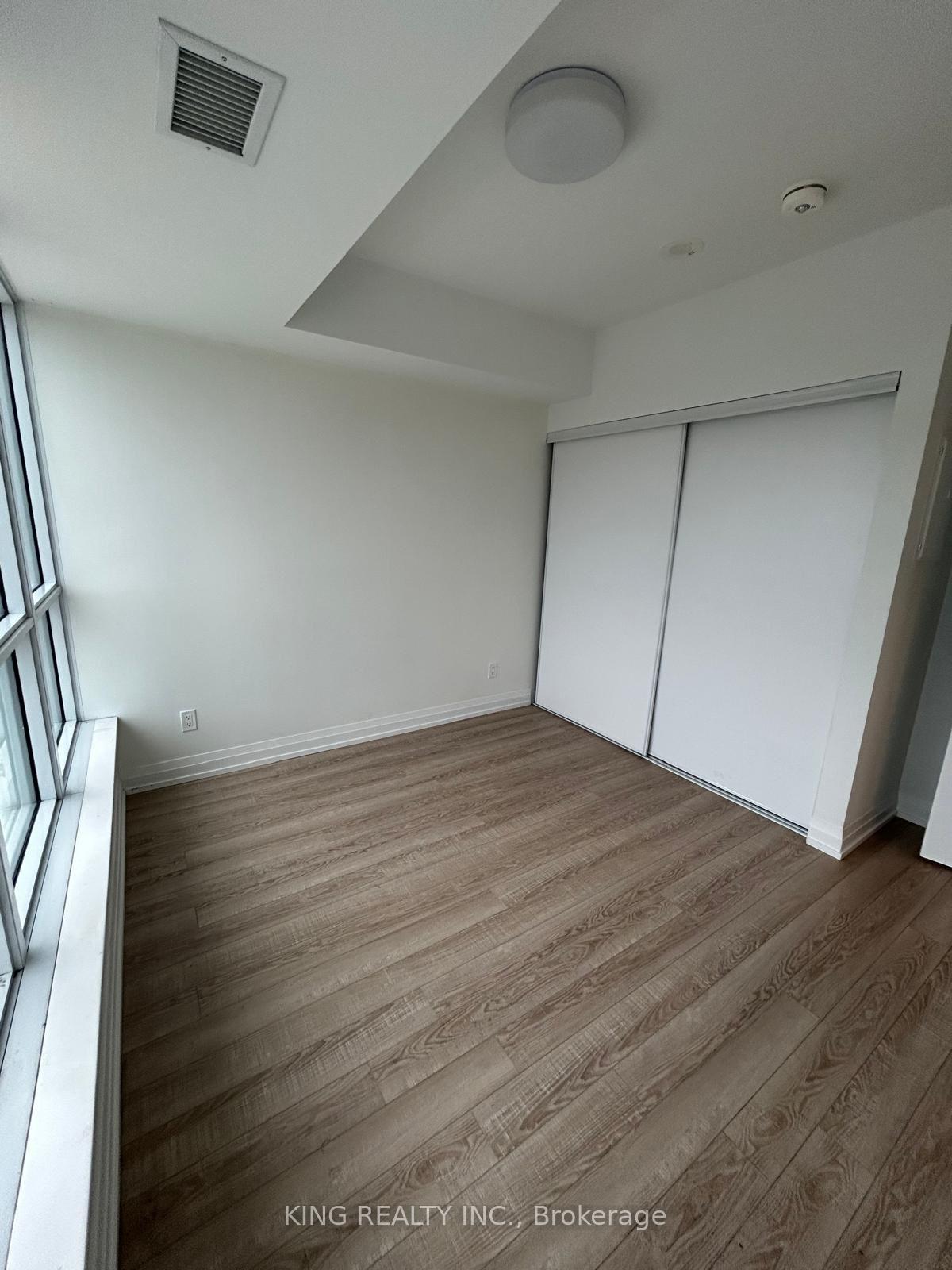 Photo 8 of Unit 1402, 286 main Street, Toronto, East End-Danforth — HOMEH