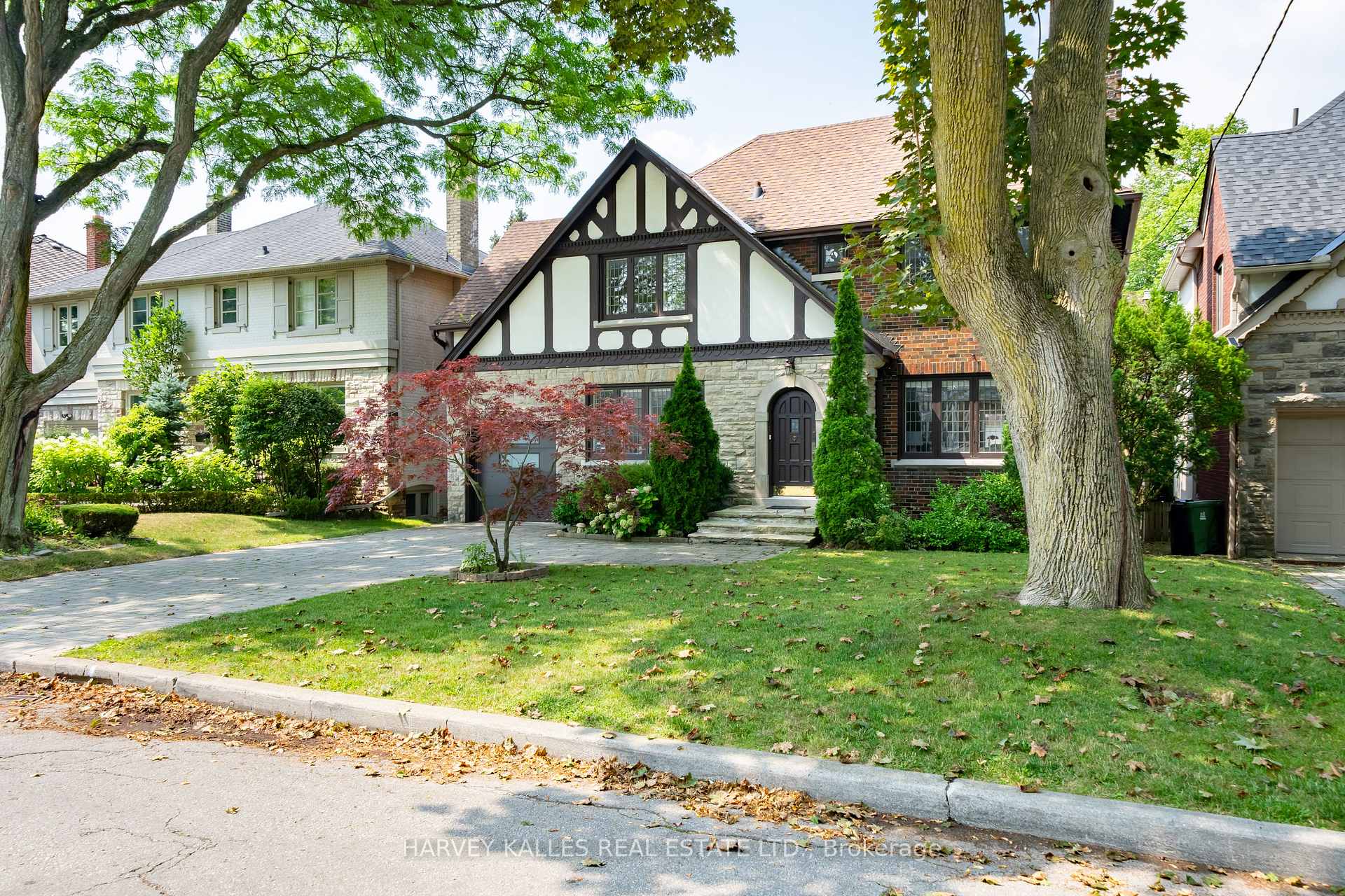 Photo 3 of 6 Browside Avenue, Toronto, Forest Hill South — HOMEH