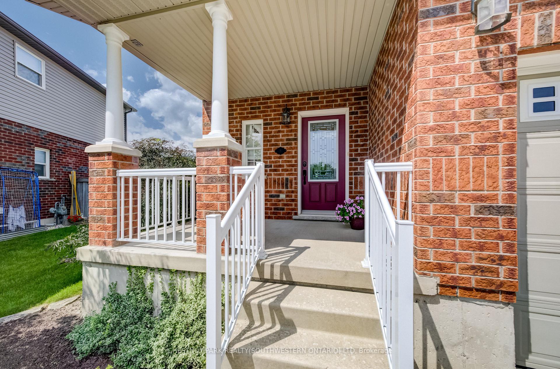 Photo 2 of 64 Kropf Drive, Wilmot, Baden — HOMEH