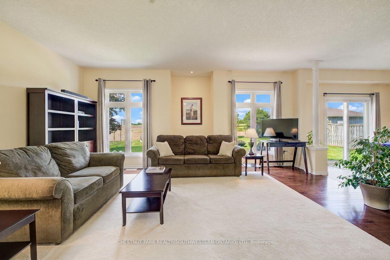 Photo 11 of 64 Kropf Drive, Wilmot, Baden — HOMEH