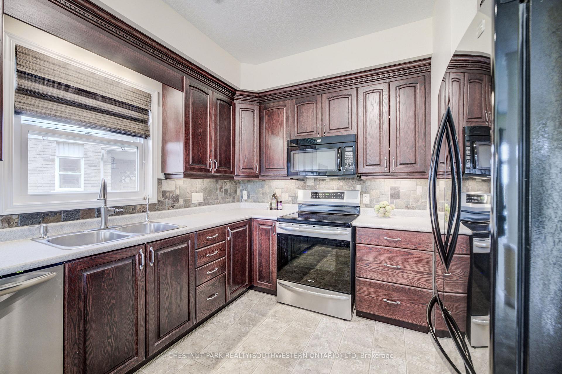 Photo 15 of 64 Kropf Drive, Wilmot, Baden — HOMEH