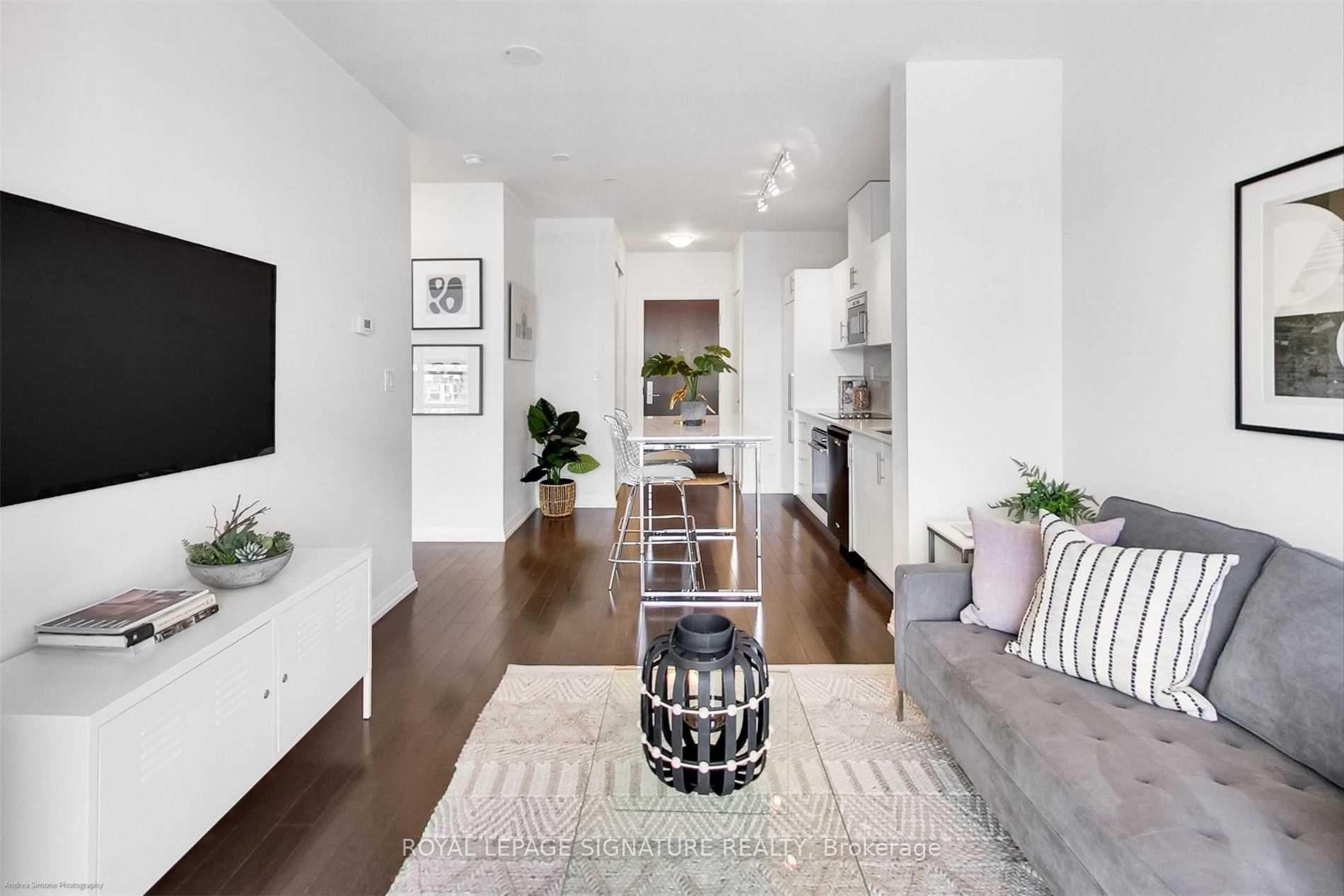 Photo 6 of Unit 2210, 460 Adelaide Street E, Toronto, Moss Park — HOMEH