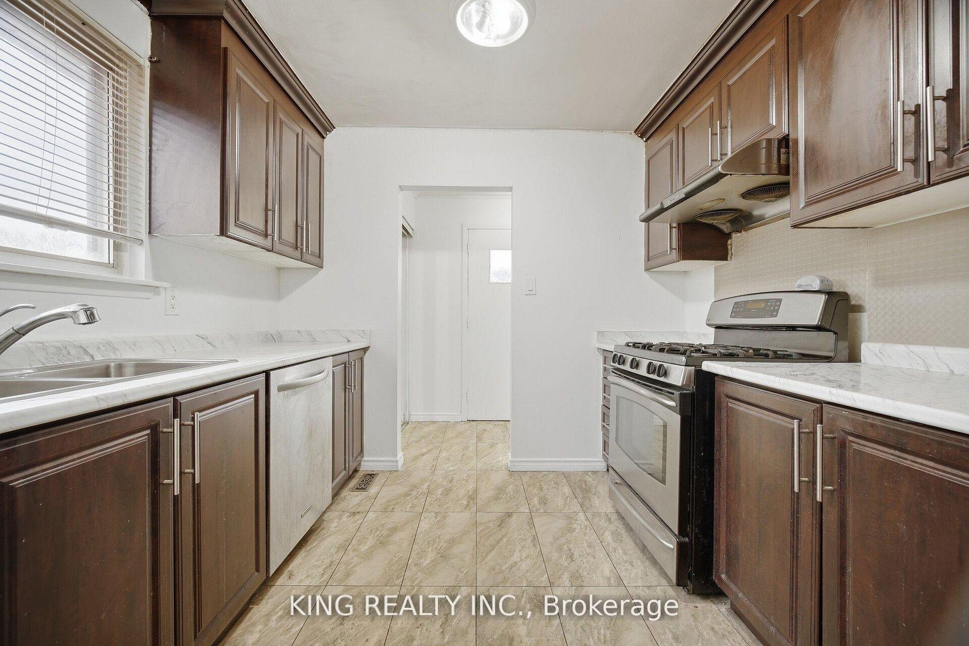 Photo 15 of 42 Flamingo Crescent, Brampton, Southgate — HOMEH