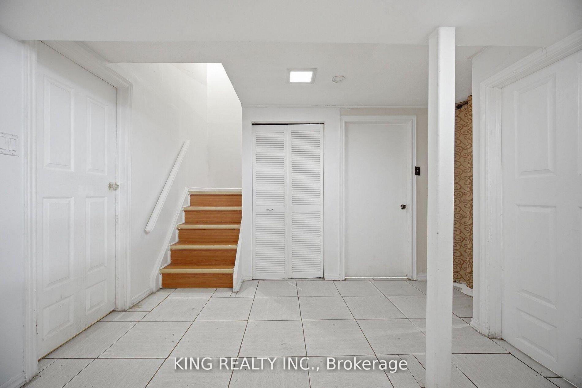Photo 27 of 42 Flamingo Crescent, Brampton, Southgate — HOMEH
