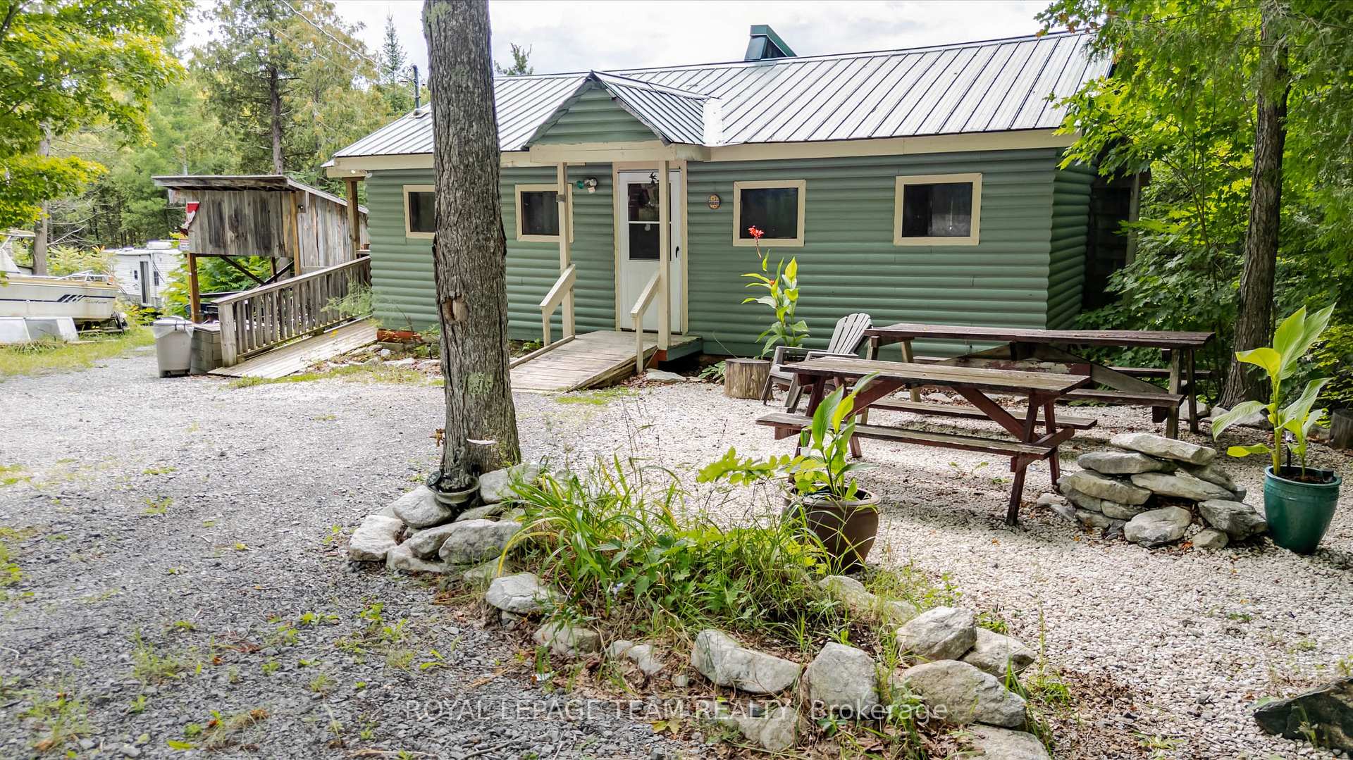 Photo 29 of 817 7th Concession, Lanark Highlands, Lanark Highlands (Darling) Twp — HOMEH