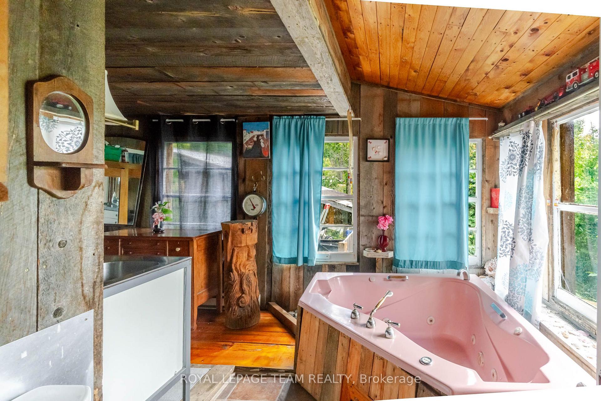 Photo 42 of 817 7th Concession, Lanark Highlands, Lanark Highlands (Darling) Twp — HOMEH