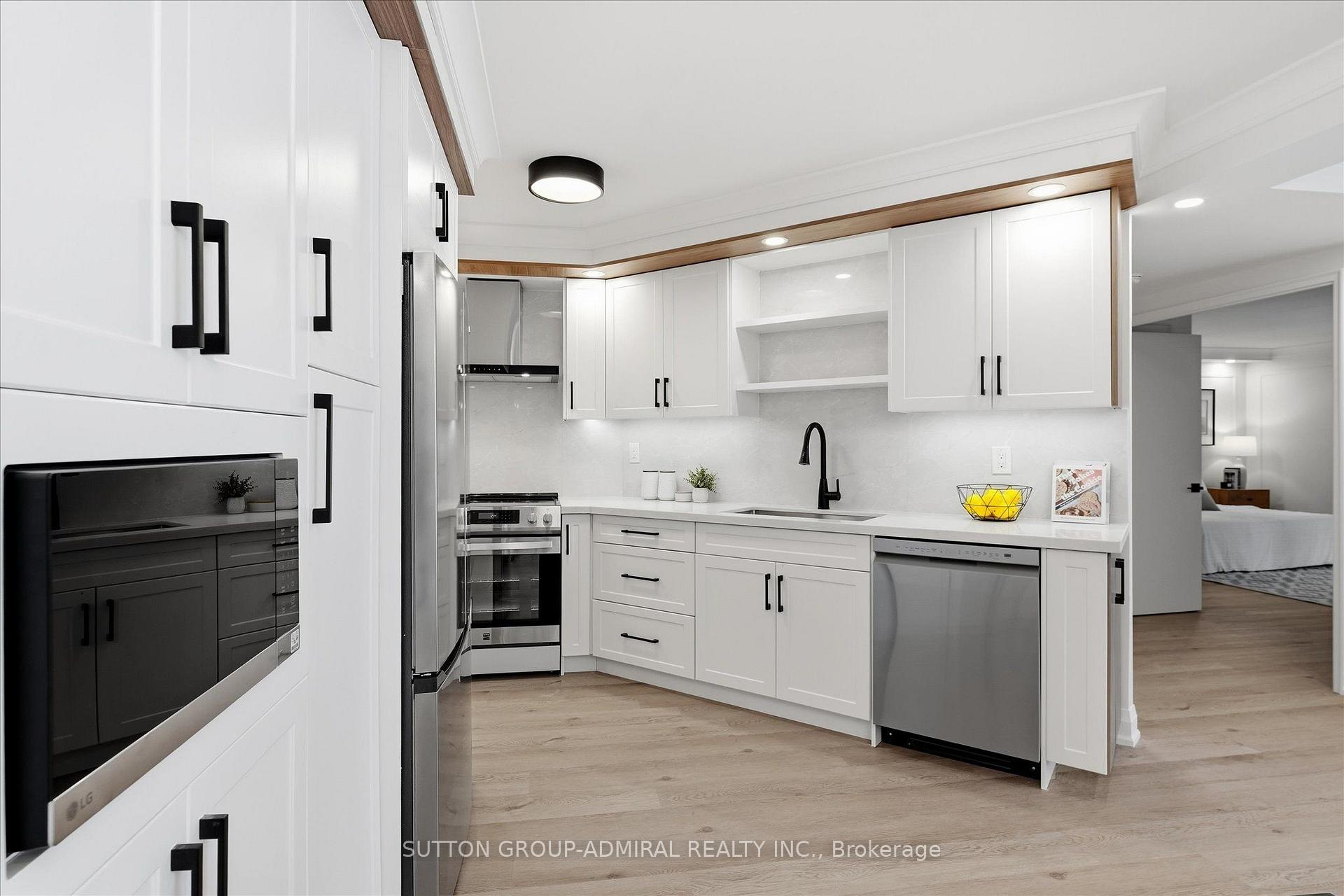 Photo 21 of Unit 306, 131 Beecroft Road, North York, Lansing-Westgate — HOMEH