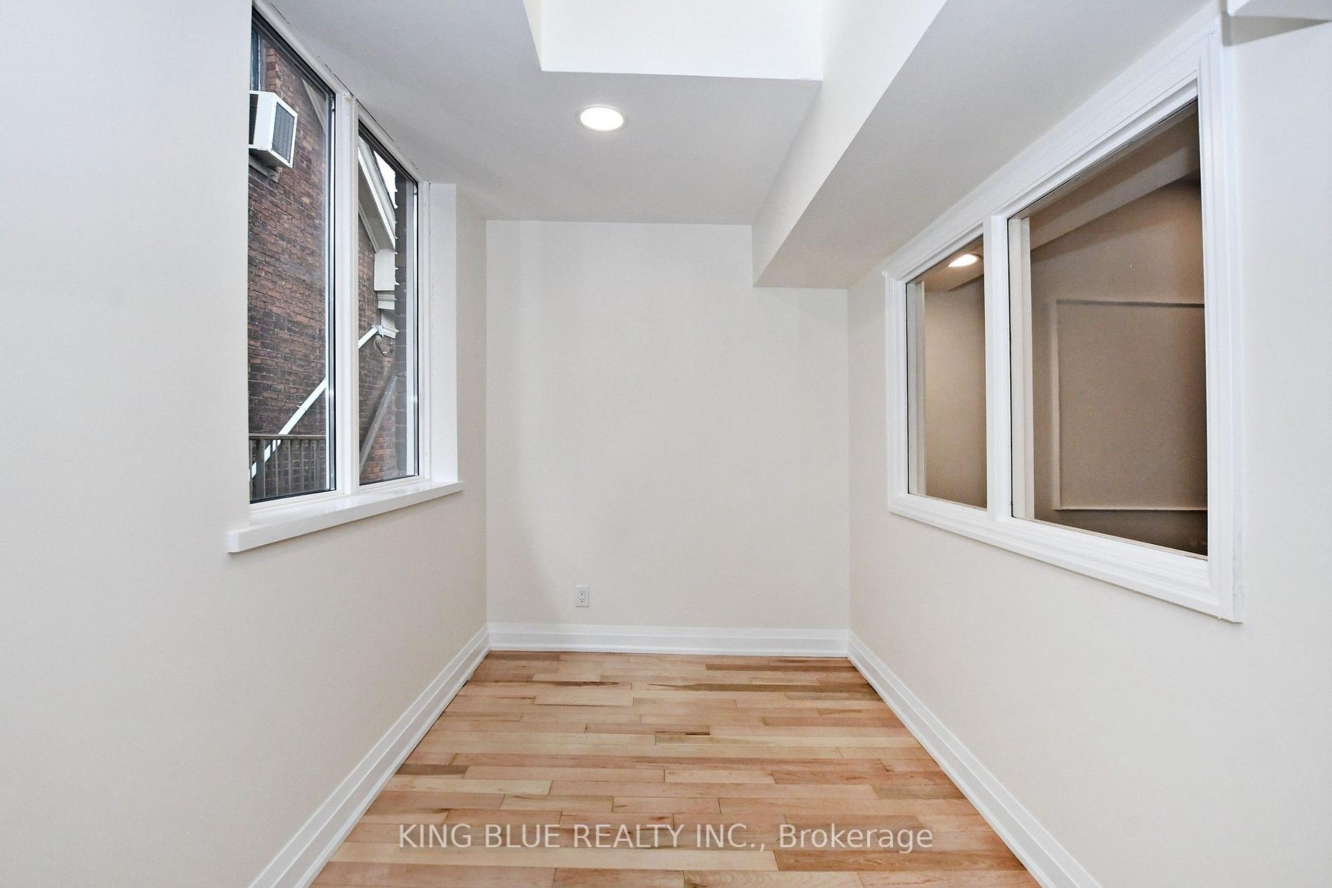 Photo 12 of Unit B, 161 Madison Avenue, Toronto, The Annex — HOMEH
