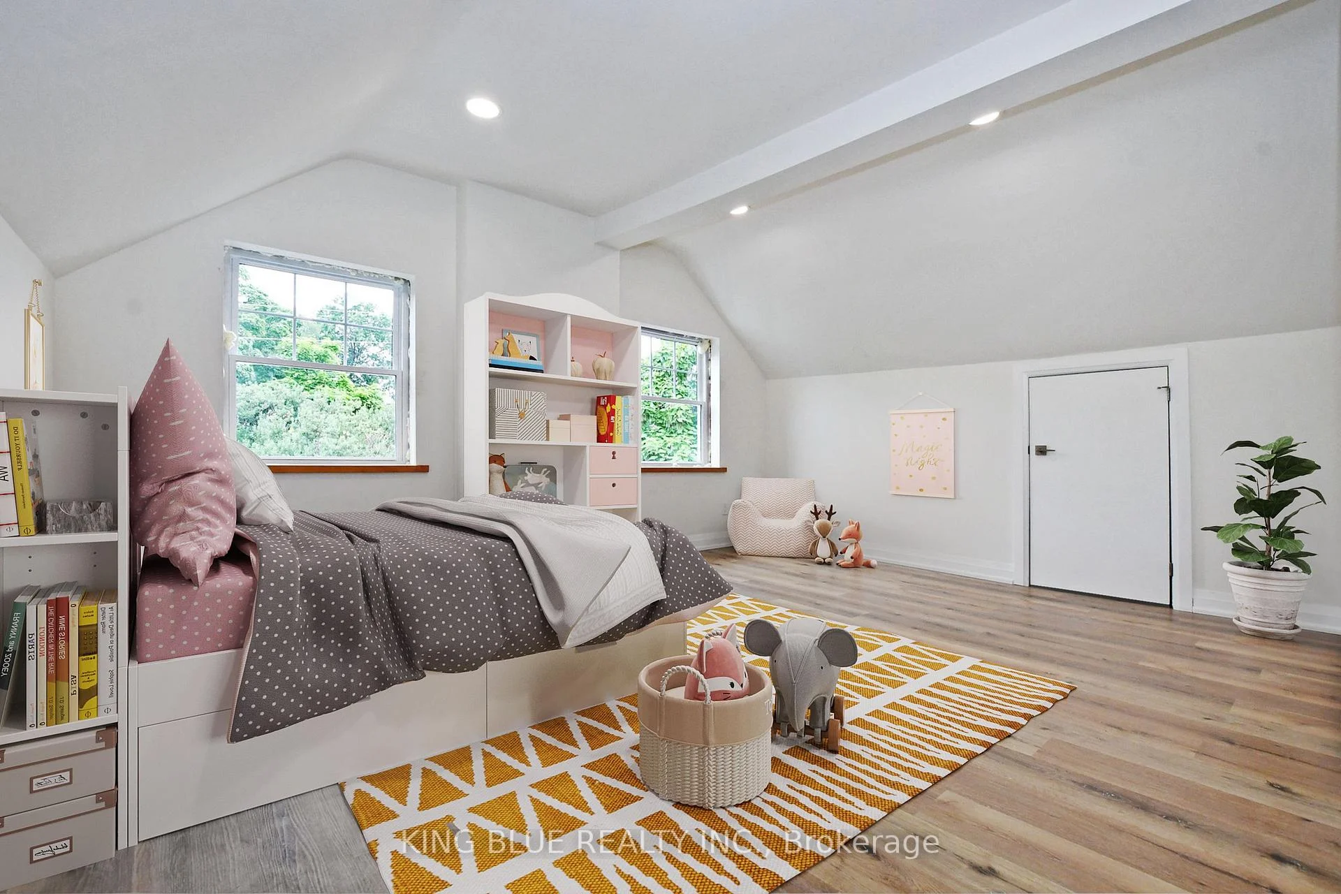 Photo 20 of Unit B, 161 Madison Avenue, Toronto, The Annex — HOMEH