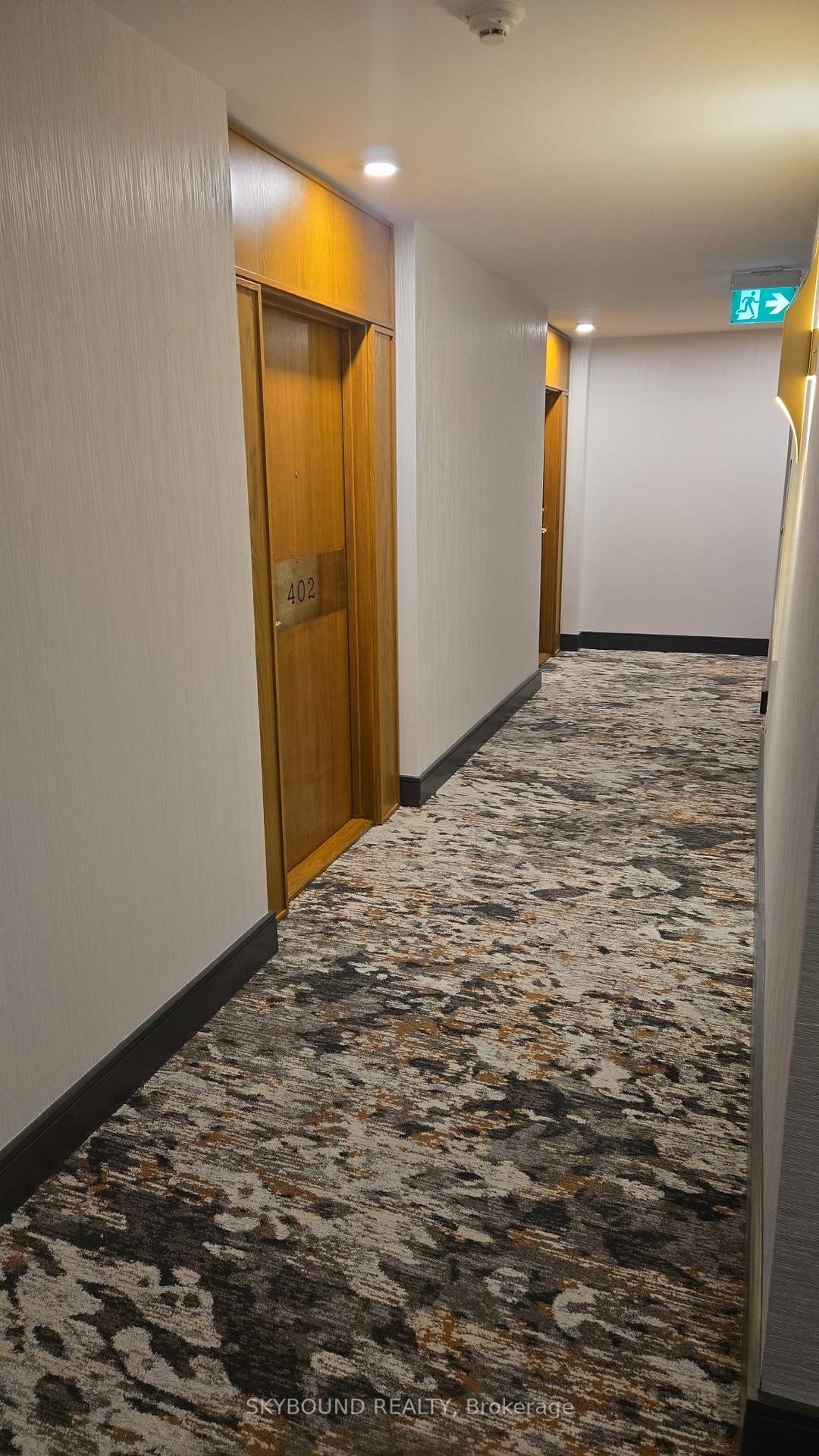 Photo 6 of Unit 402, 195 Wynford Drive, Toronto, Flemingdon Park — HOMEH