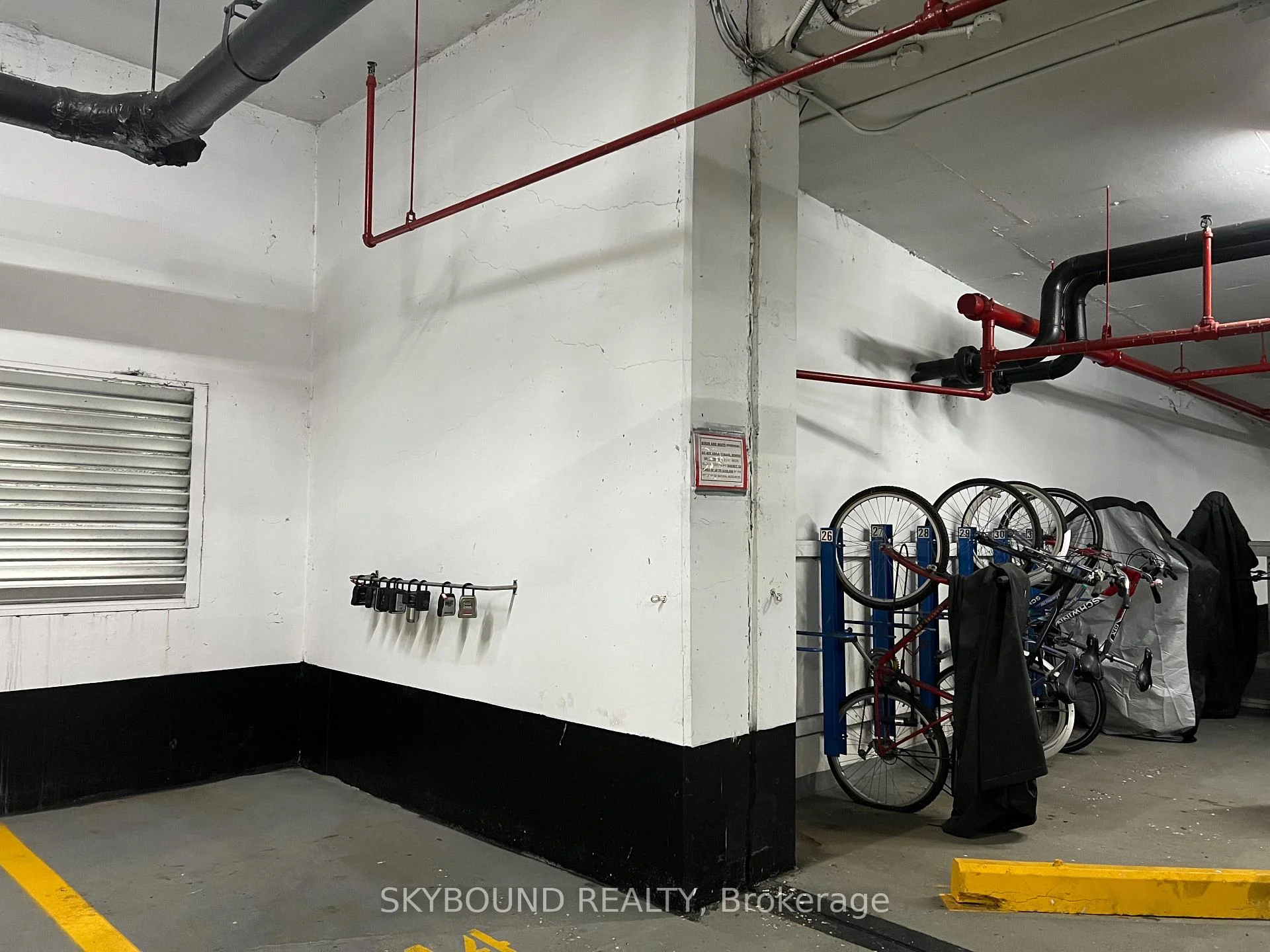 Photo 25 of Unit 402, 195 Wynford Drive, Toronto, Flemingdon Park — HOMEH