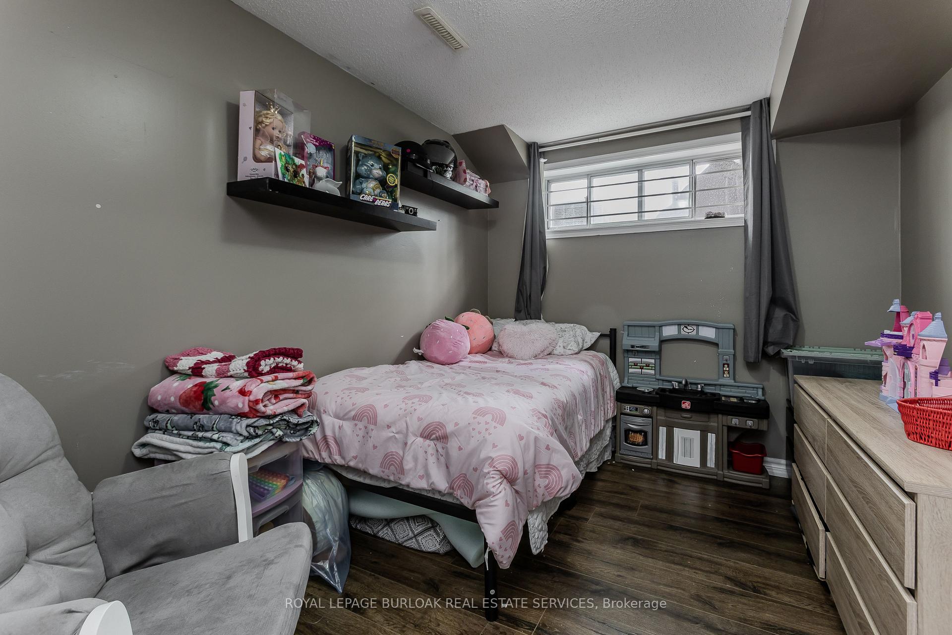 Photo 36 of 307 Dunsmure Road, Hamilton, Crown Point — HOMEH