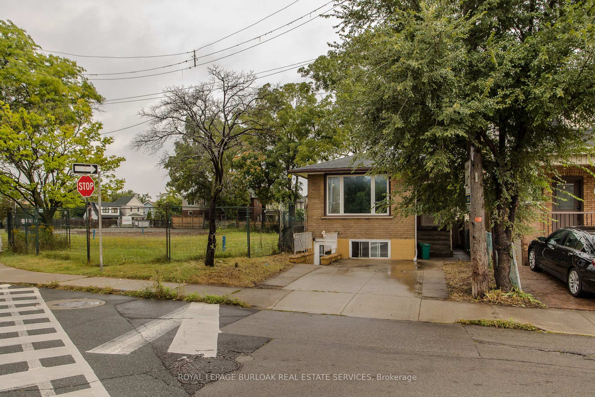 Photo 44 of 307 Dunsmure Road, Hamilton, Crown Point — HOMEH
