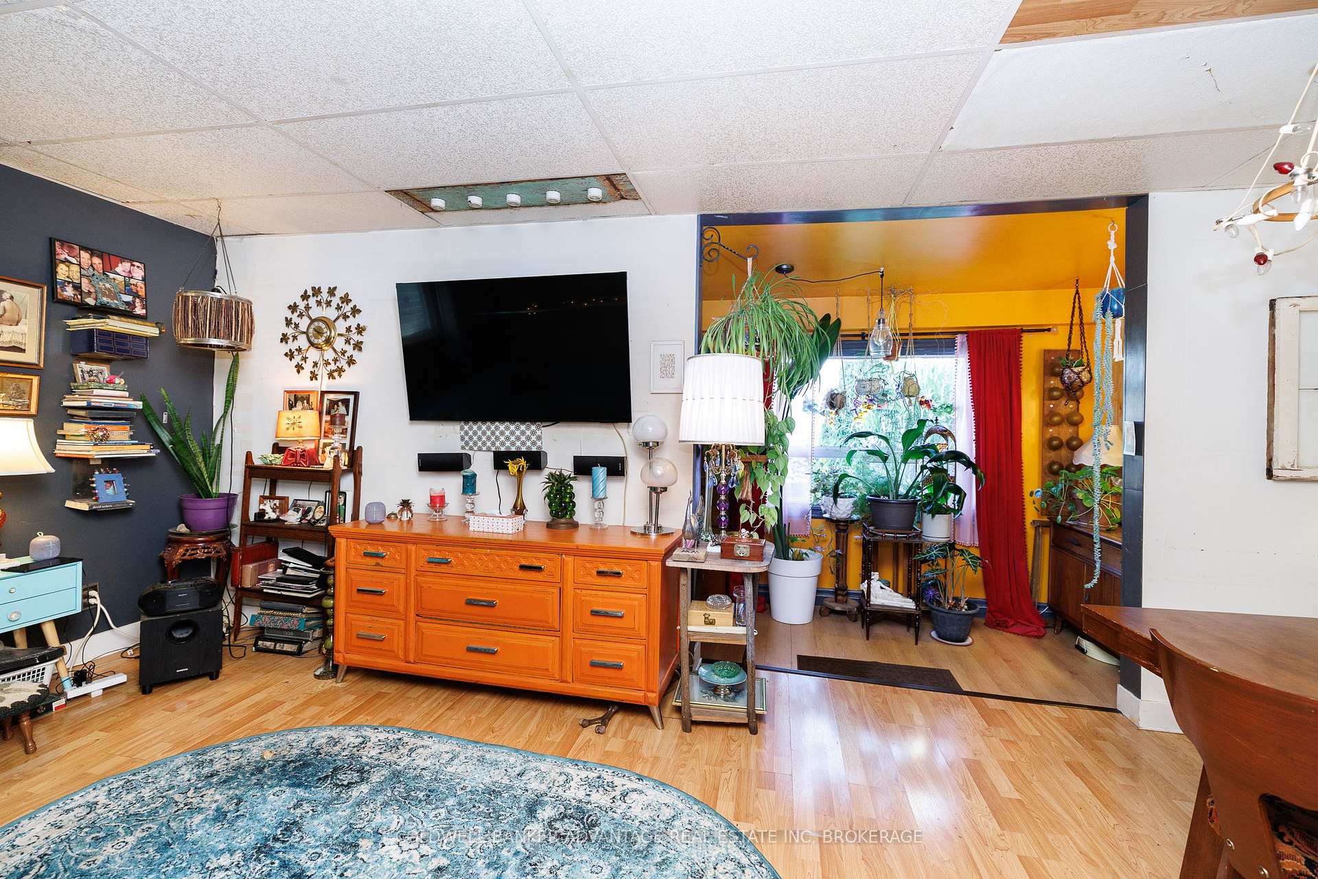 Photo 5 of 418 McAlpine Avenue N, Welland, Welland Downtown — HOMEH