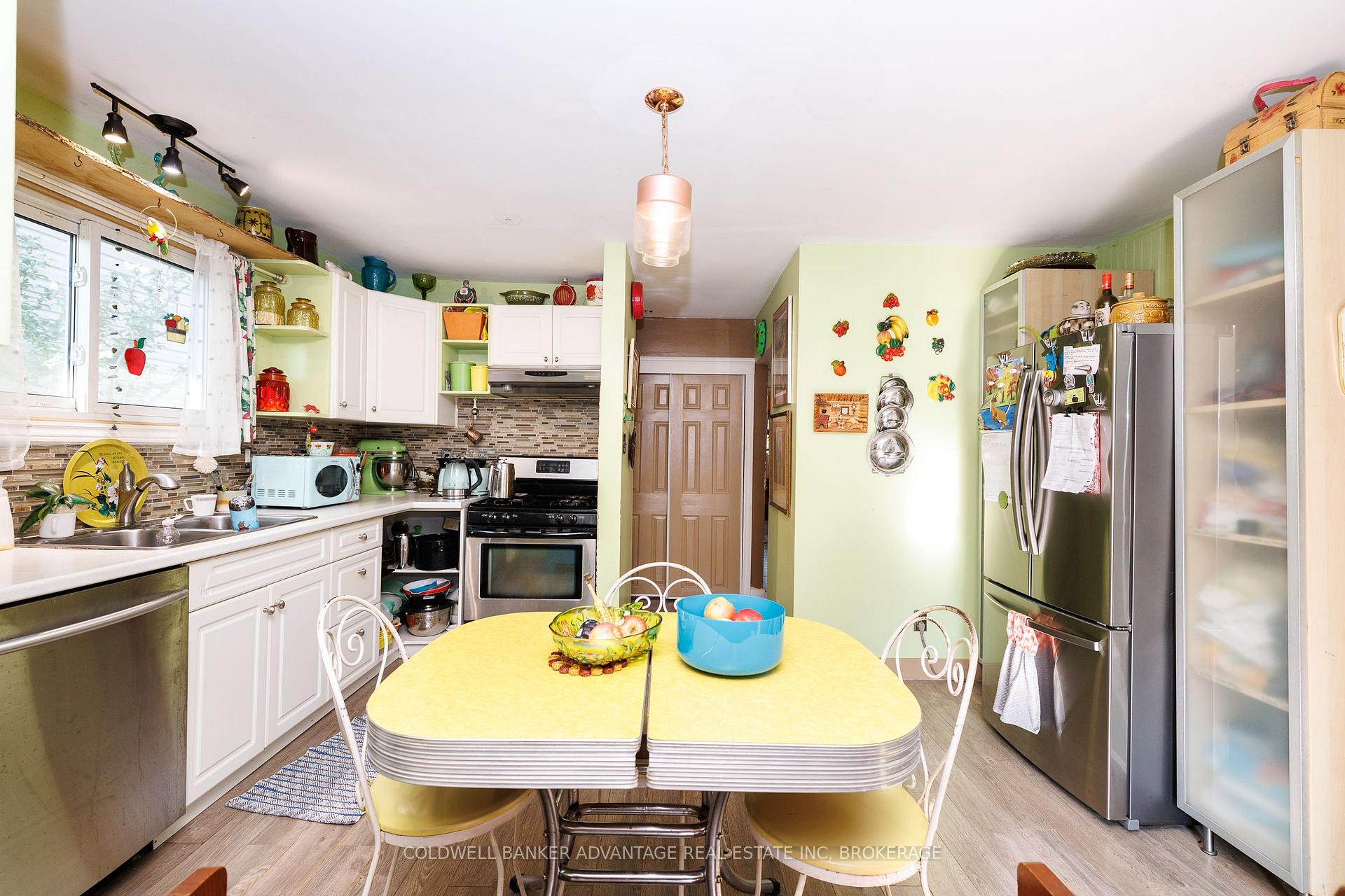 Photo 16 of 418 McAlpine Avenue N, Welland, Welland Downtown — HOMEH
