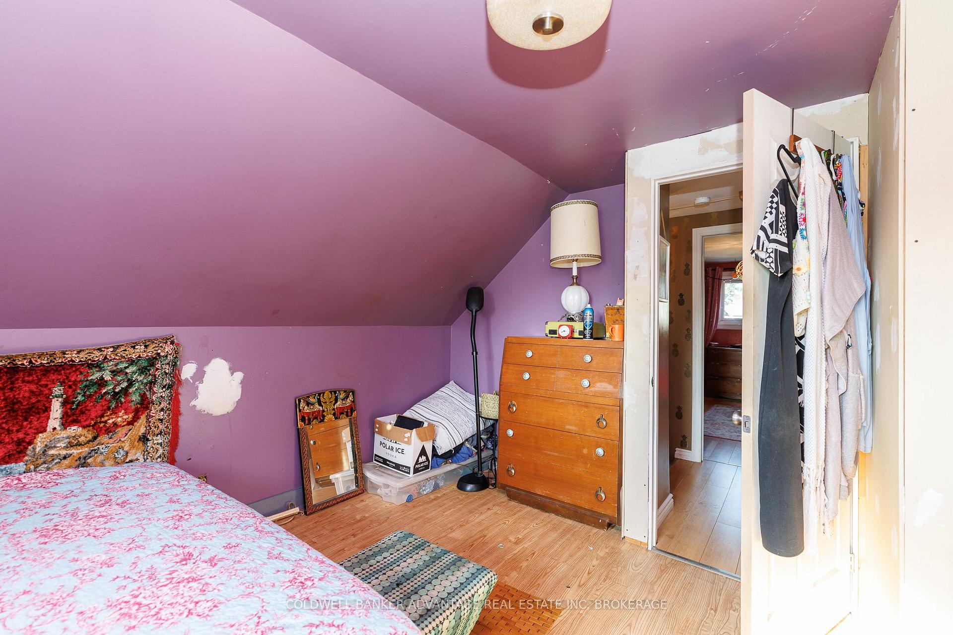 Photo 23 of 418 McAlpine Avenue N, Welland, Welland Downtown — HOMEH