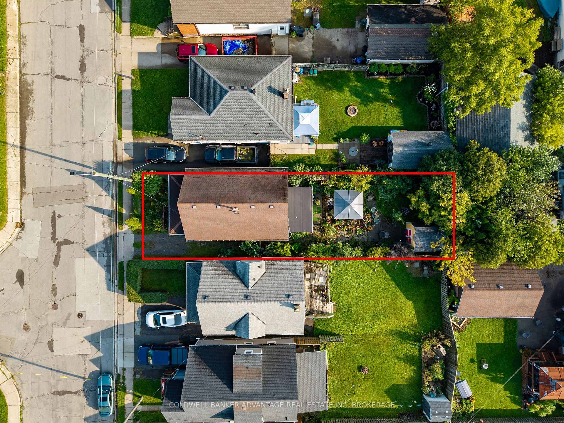 Photo 40 of 418 McAlpine Avenue N, Welland, Welland Downtown — HOMEH