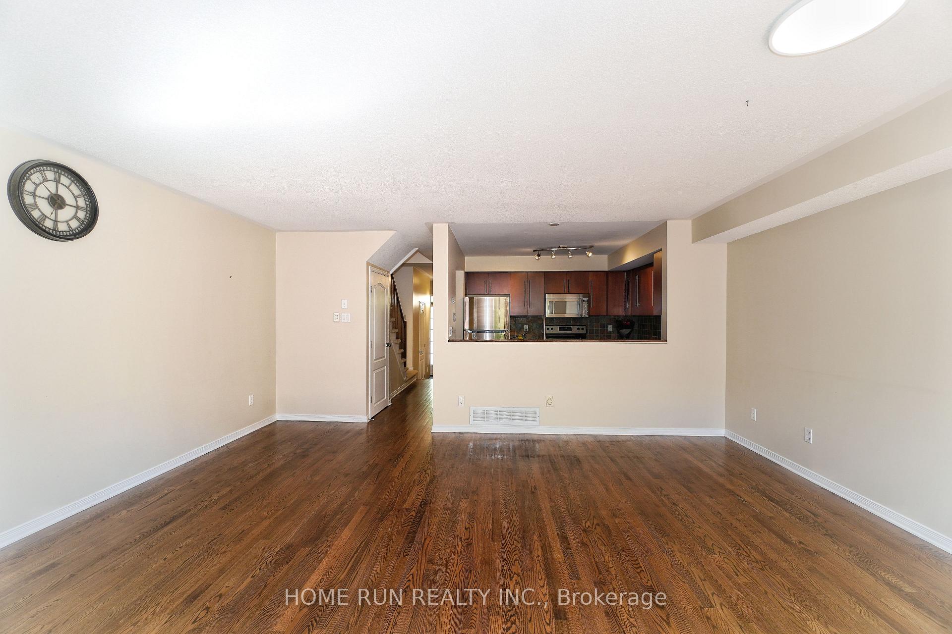 Photo 9 of 292 Freedom Private, Ottawa, Riverview Park — HOMEH