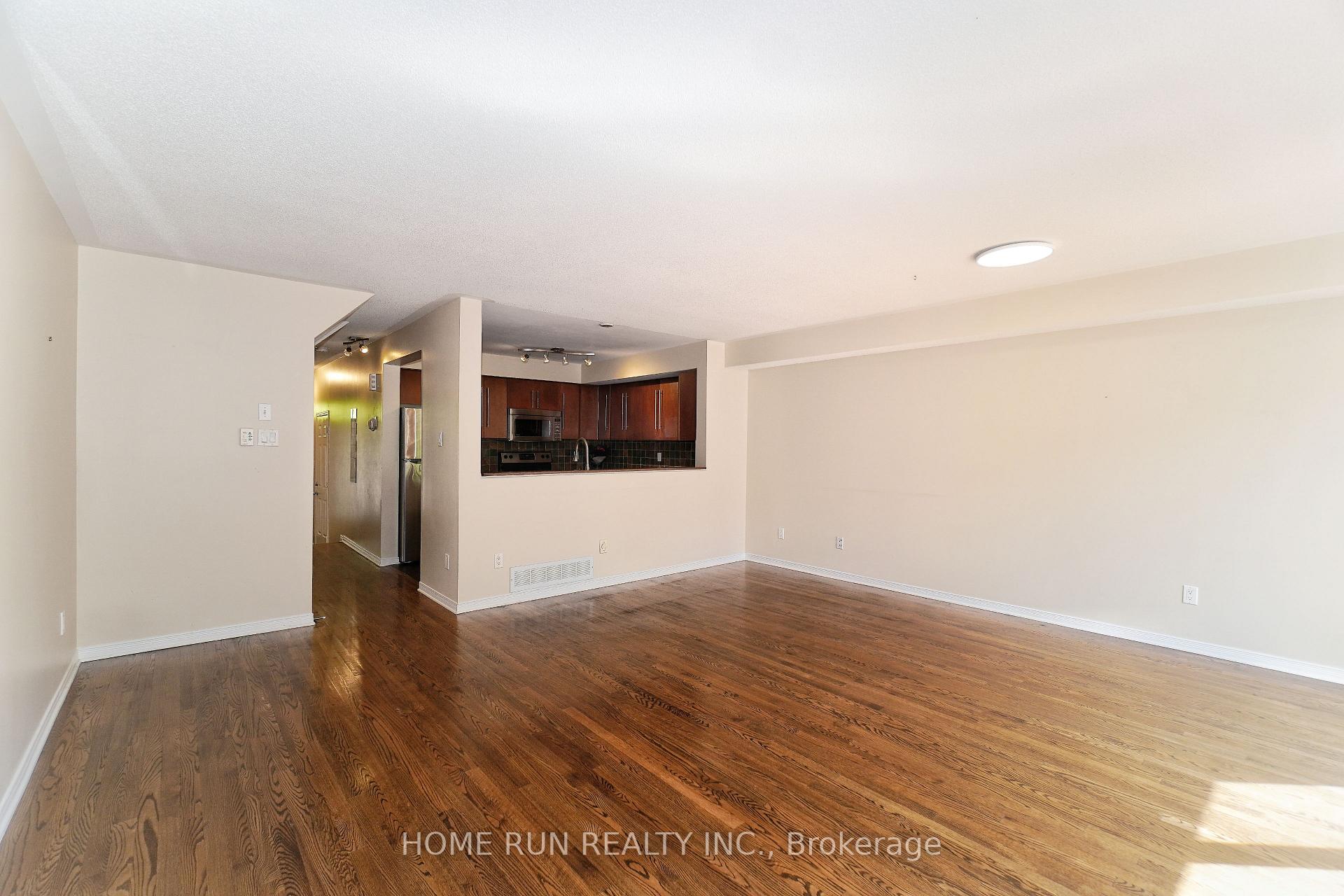Photo 10 of 292 Freedom Private, Ottawa, Riverview Park — HOMEH