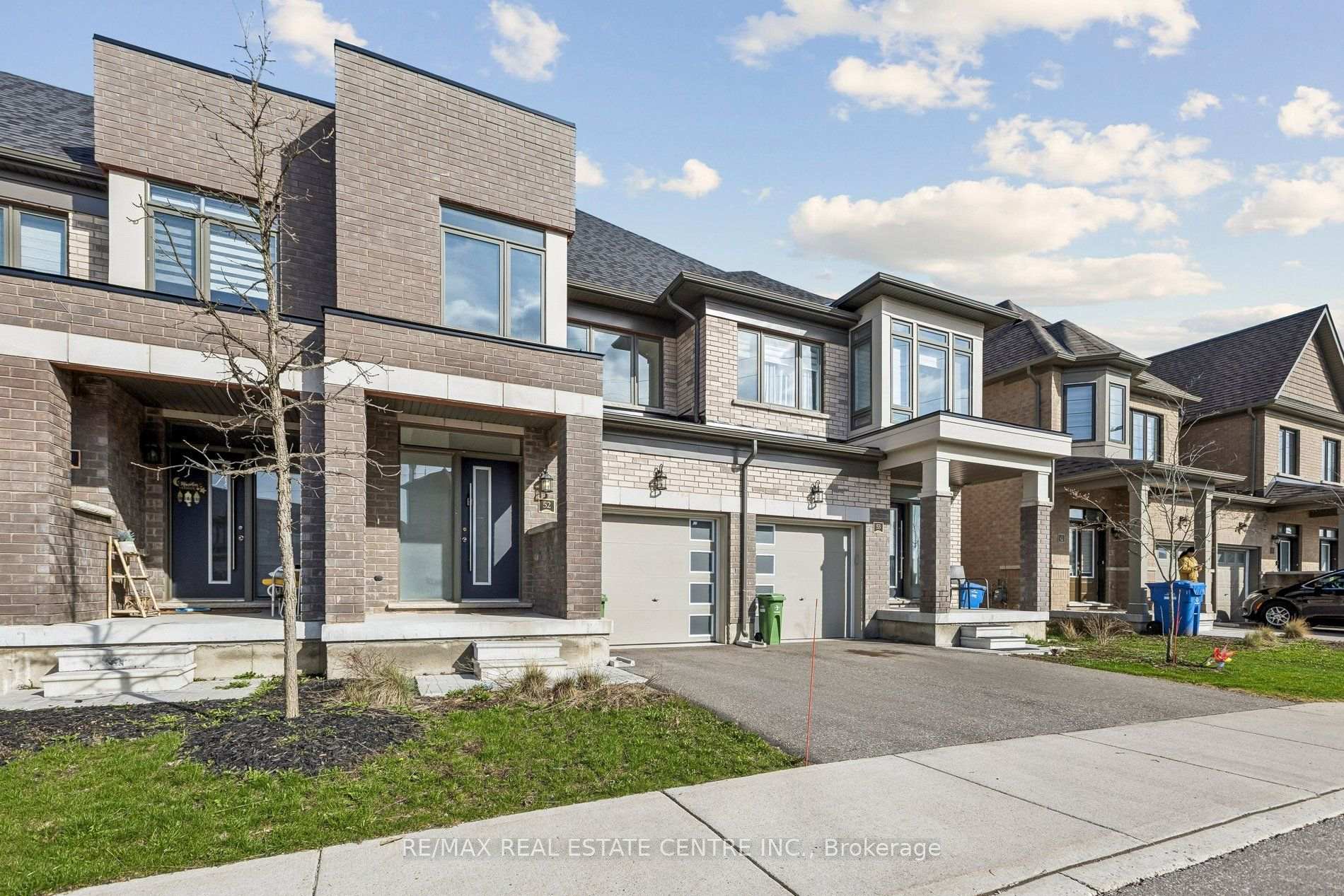Photo 2 of 166 Deerpath Drive, Guelph, Willow West/Sugarbush/West Acres — HOMEH