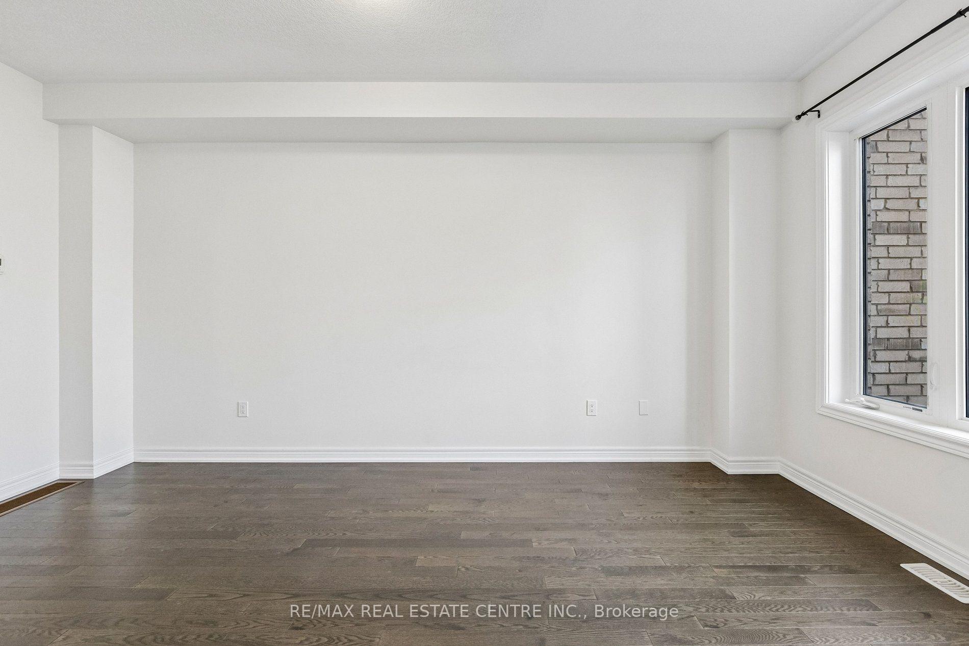 Photo 17 of 166 Deerpath Drive, Guelph, Willow West/Sugarbush/West Acres — HOMEH